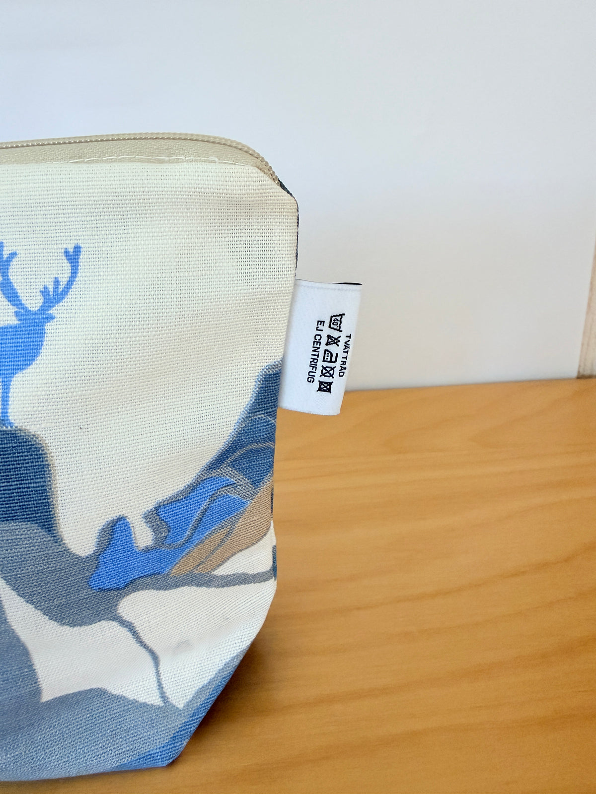 Frösö Handtryck/フルーソー.ハンドプリント/Fjäll/北極圏/Emelie EK/エミリー.エーク/ポーチ/新品未使用品