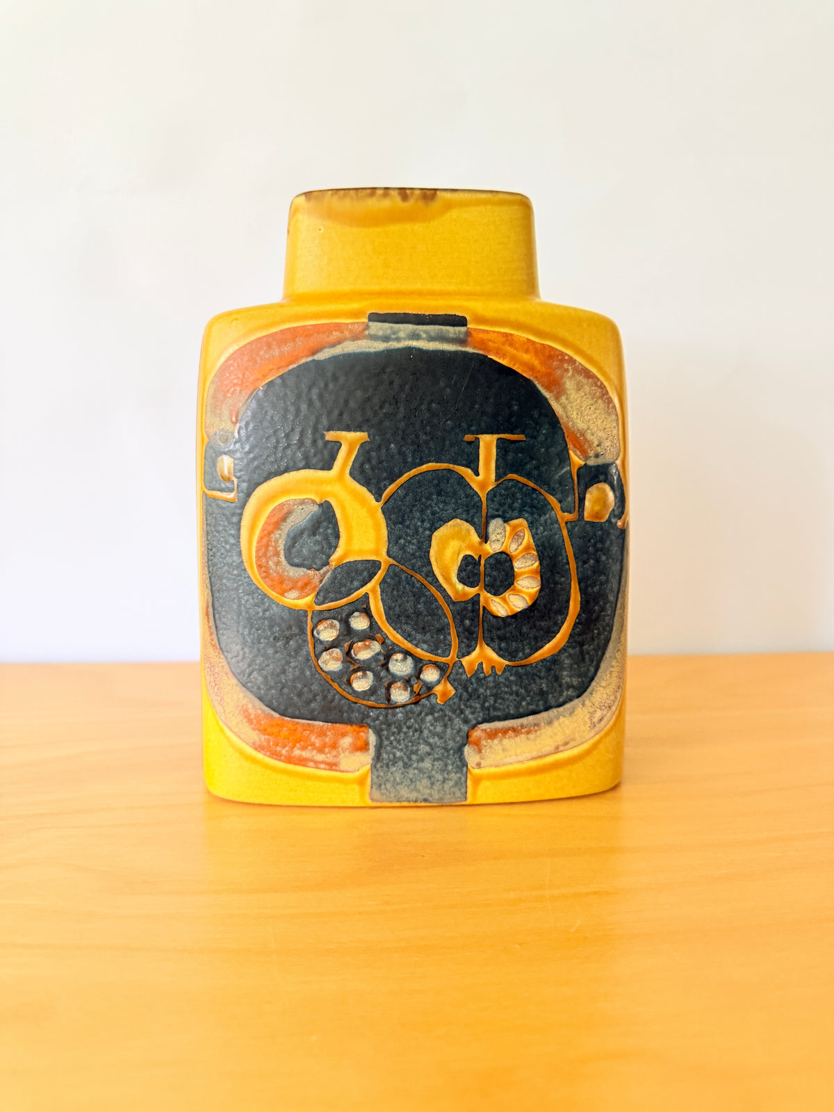 Royal Copenhagen/ロイヤルコペンハーゲン/Baca/バッカ/Johanne Gerber/ヨハンネ.ゲルべ/フラワーベース/イエロー