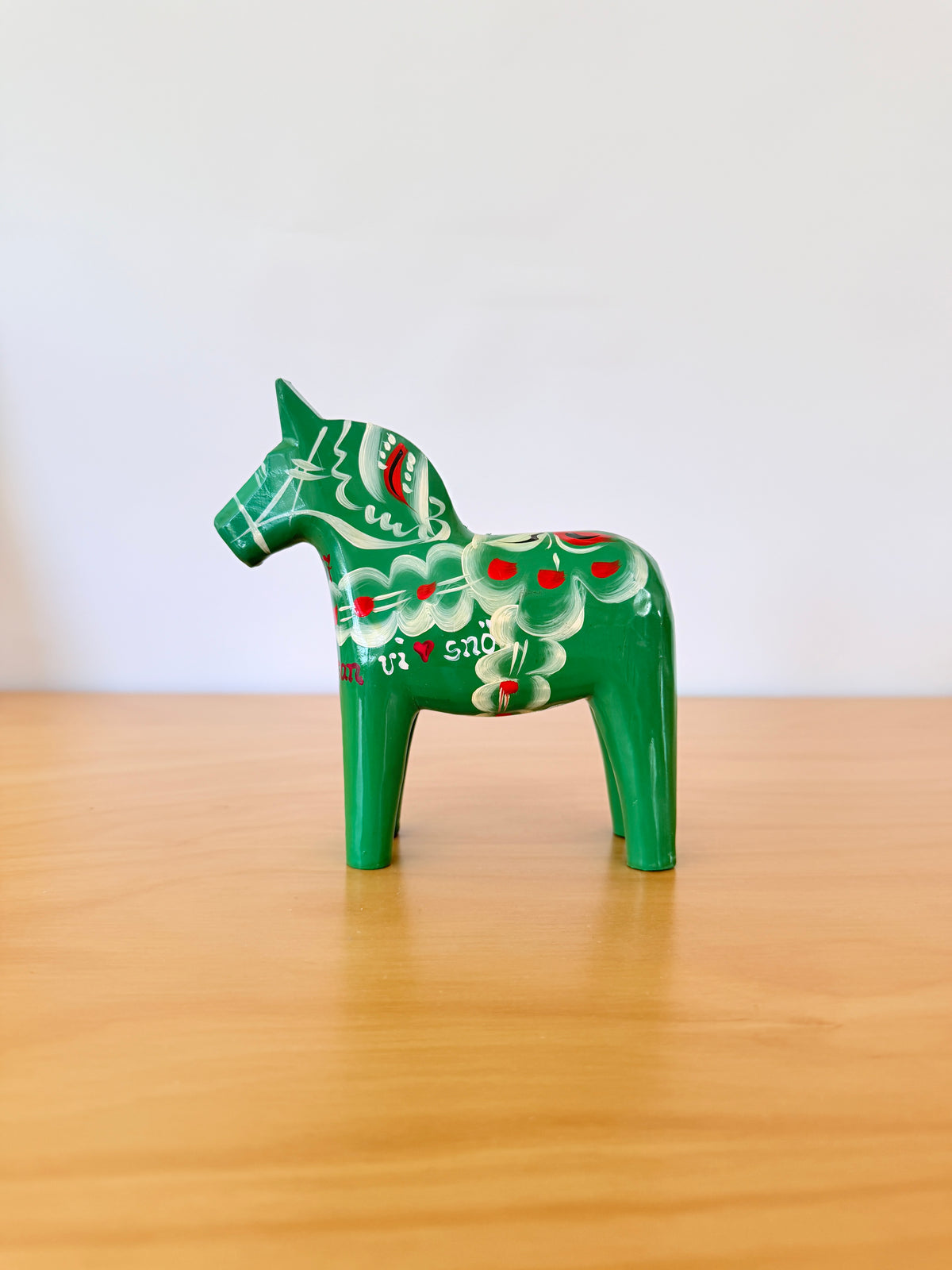 北欧伝統手工芸/Äkta Dalahäst/ダーラホース/ハンドペイント/グリーン/13cm