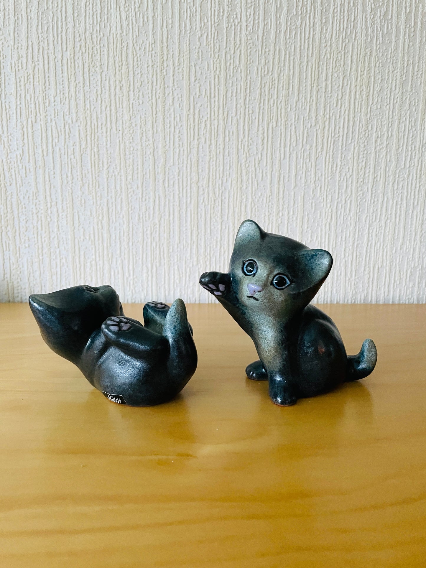 Nittsjö/Nittsjö/Thomas Hellström/Thomas Hellström/Kattfigur/Sittande lyckokatt