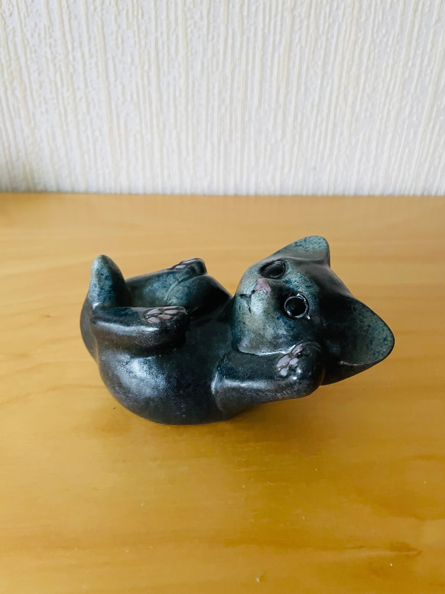 Nittsjö Keramik/Thomas Hellström/寝そべり子猫ちゃん