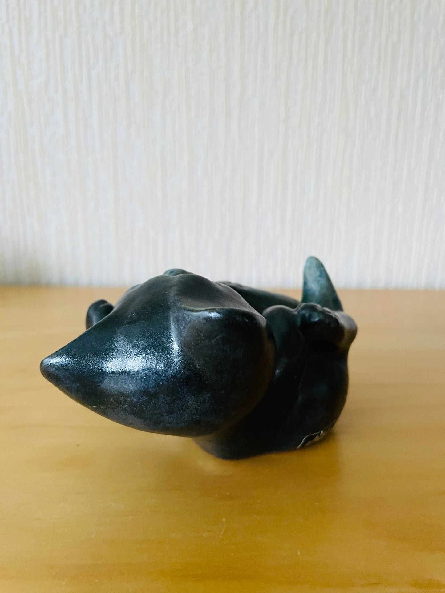 Nittsjö Keramik/Thomas Hellström/寝そべり子猫ちゃん