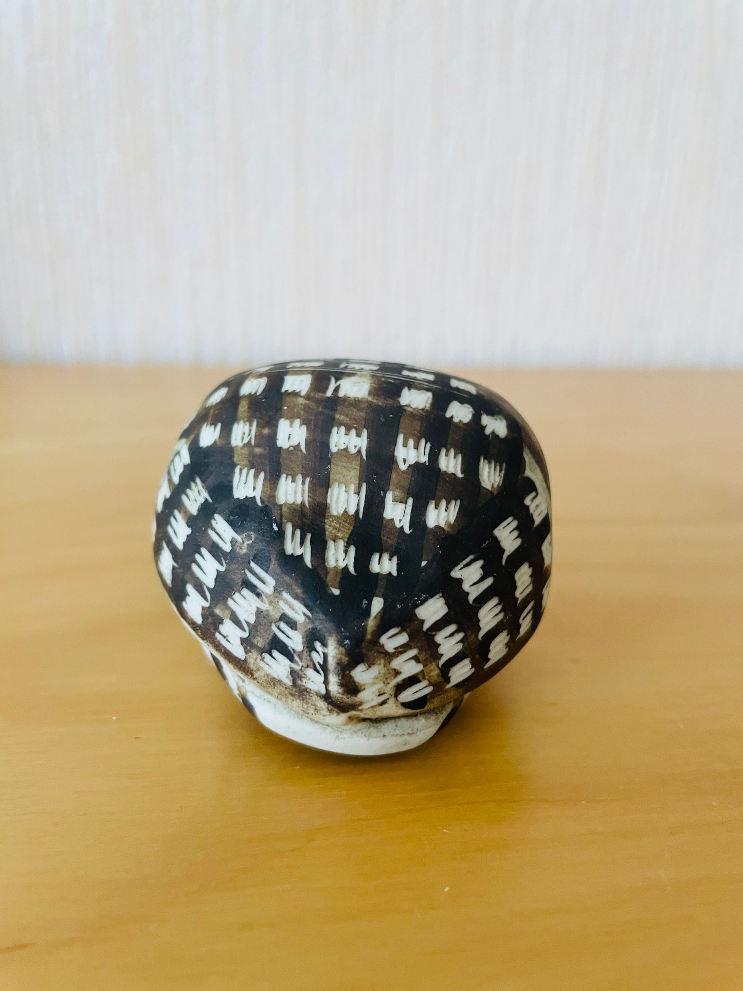 Gustavsberg / Edward Lindahl / Owl Figurine / Facing forward