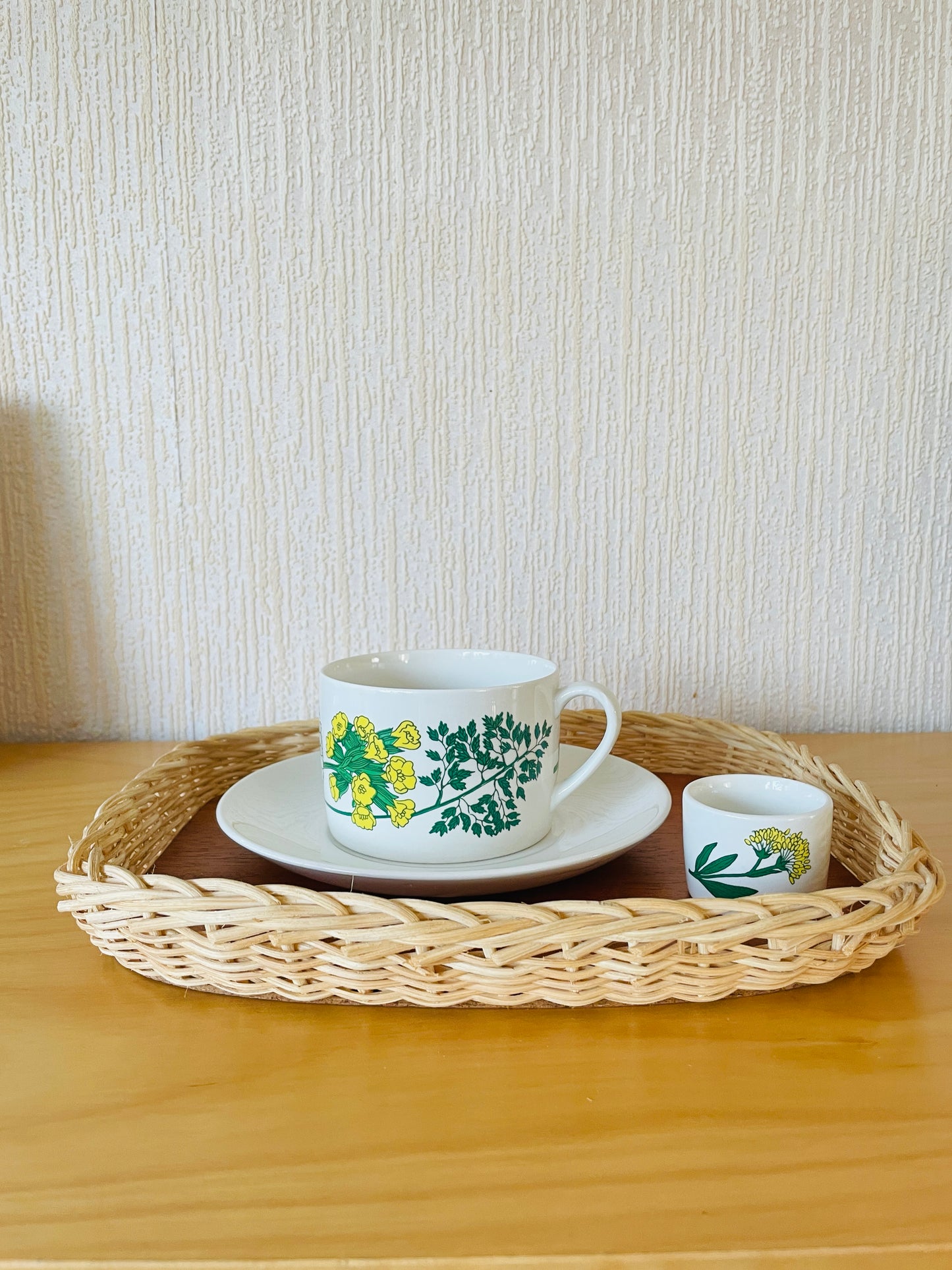 チークと籐のスタイリッシュなトレイ/27cmx24cm