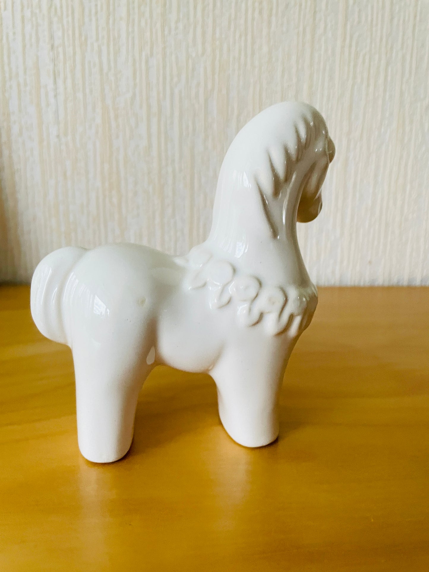 Deco / Rosa Ljung / Horse Figurine / White