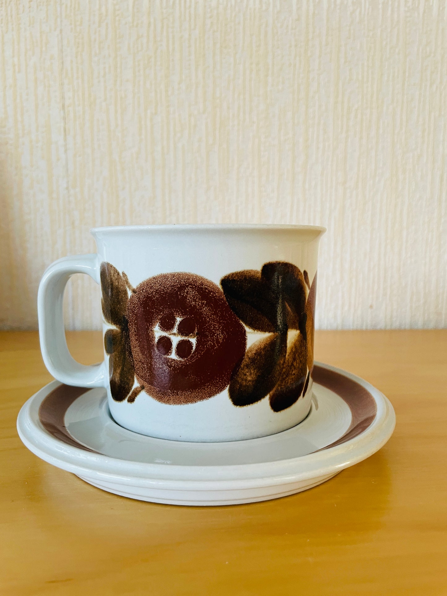 Arabia/Rosmarin/Mug and Saucer/D-handle