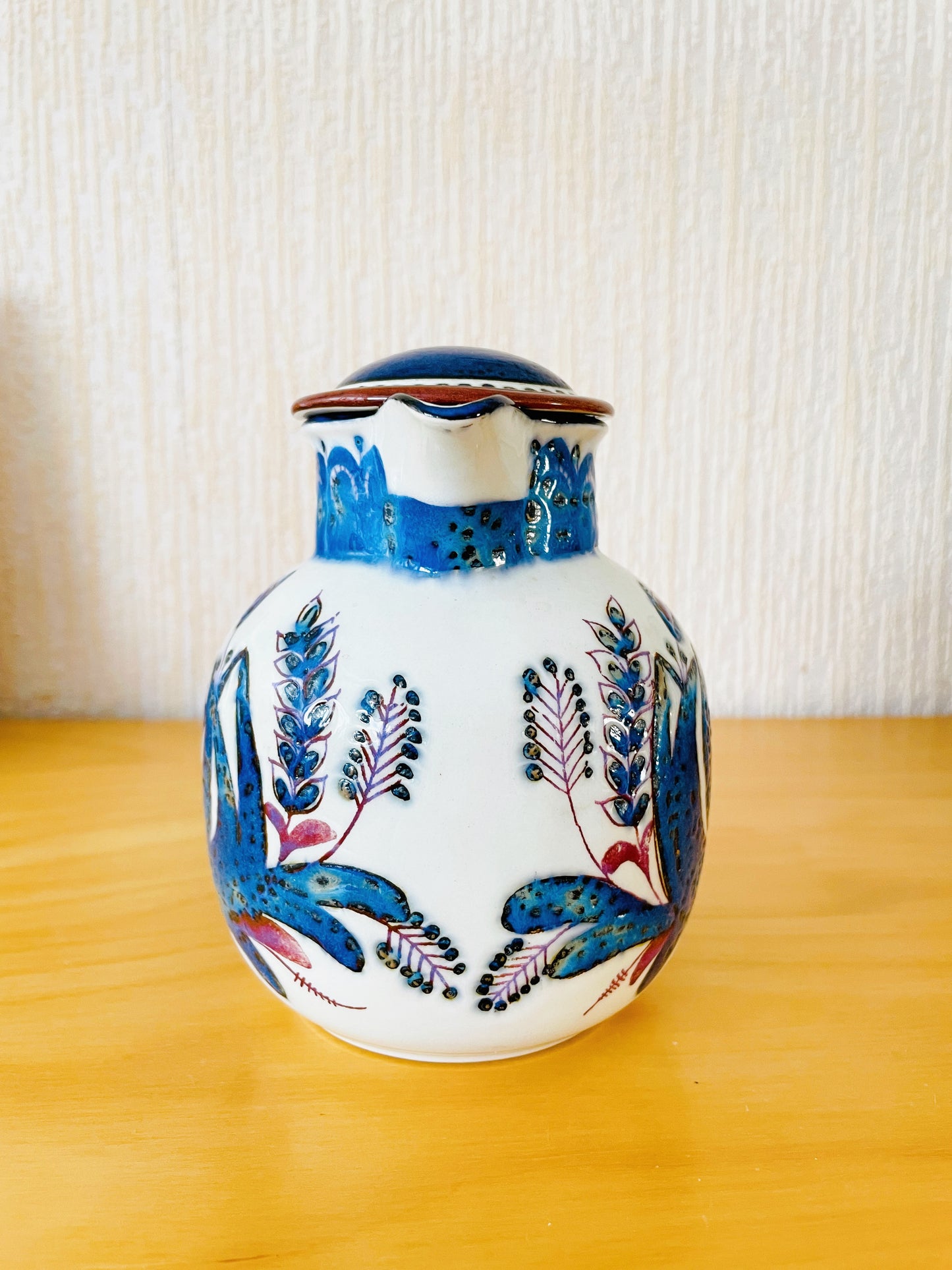 Royal Copenhagen / Royal Copenhagen / Berte Jessen / Berte Jessen / Aluminia / Aluminia / Vatten Kanna / Lidded Pitcher