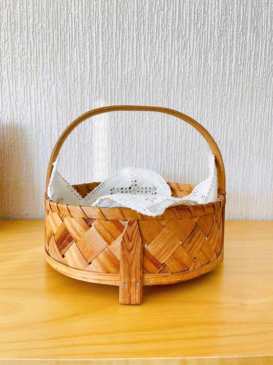 北欧伝統手工芸/Spånkorg/スポンコリ/Våmhus/ボームフース/Brödkorg/バンズトレイ/ラウンド/持ち手付き