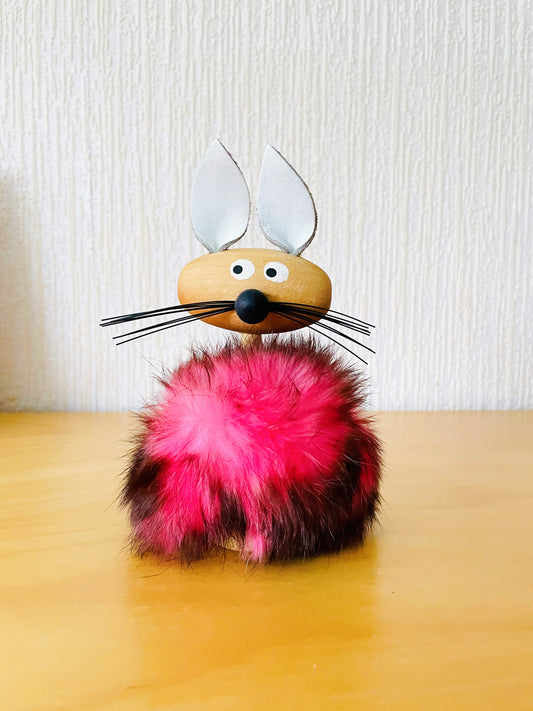 北欧ヴィンテージ/木製のモフモフうさぎちゃん/ピンクxブラックファー