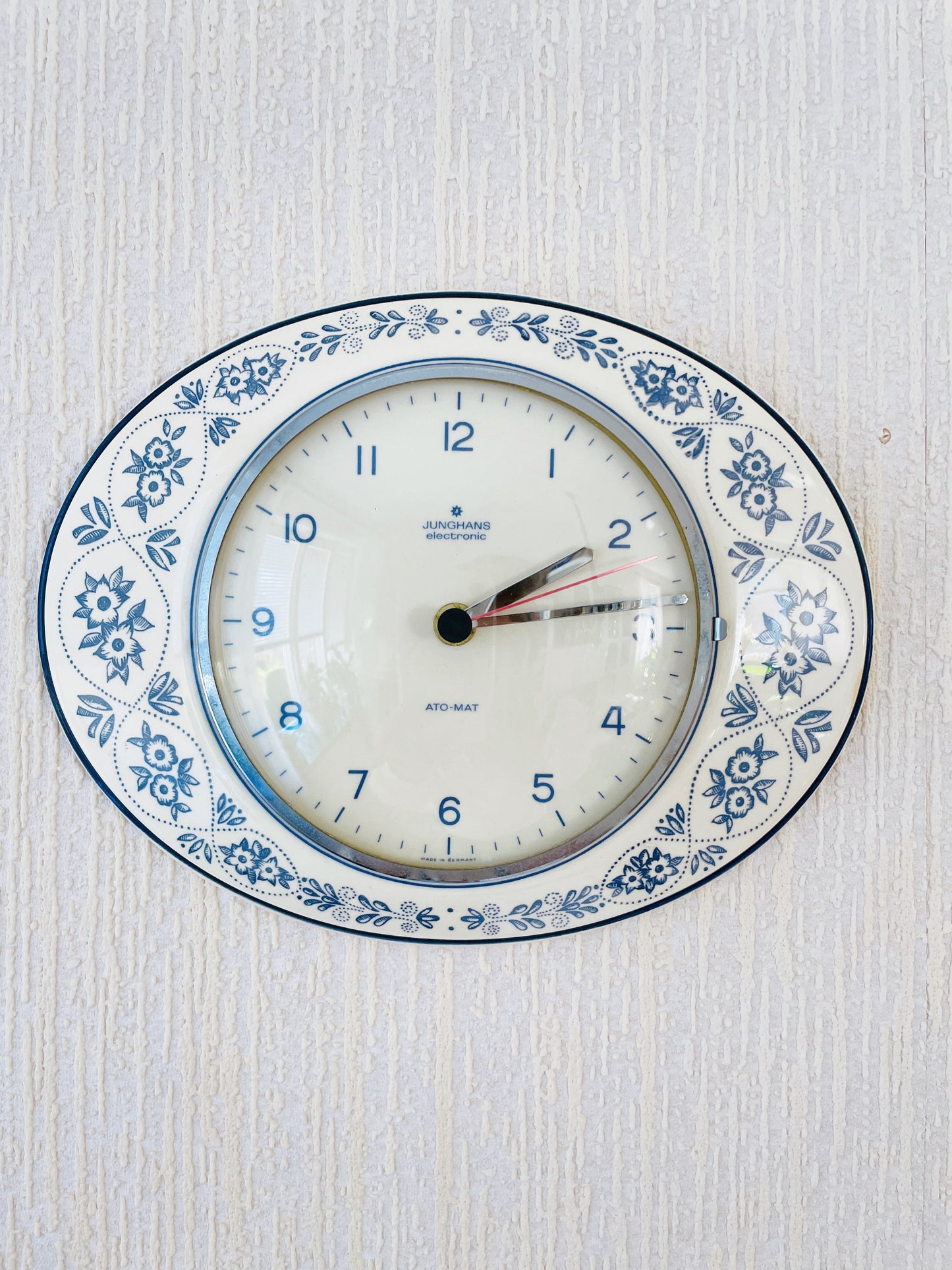 Junghans / Wall Clock / Blue Floral Pattern