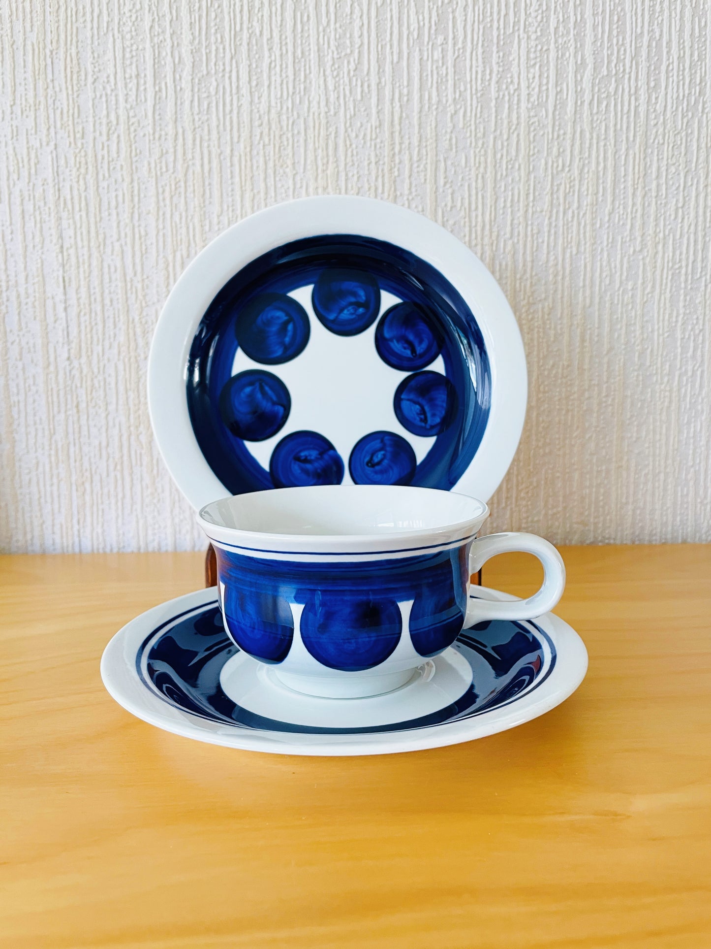 Rörstrand/Rörstrand/Inger Persson/Inger Persson/Colette/Colette/Tea cup & saucer, plate/No. 1