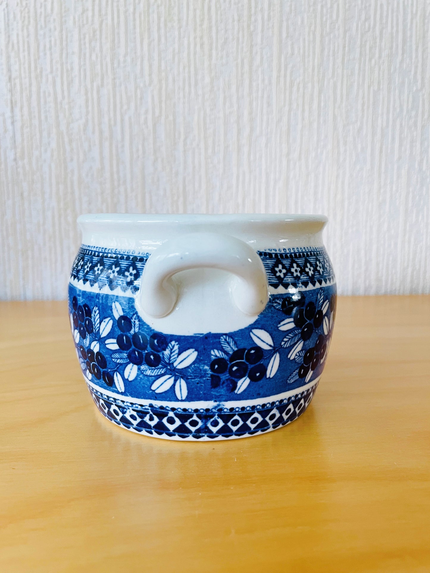 Arabia/Arabia/Raija Uosikkinen/Raija Uosikkinen/Jam Pot/Flower Vase/Blueberry Pattern