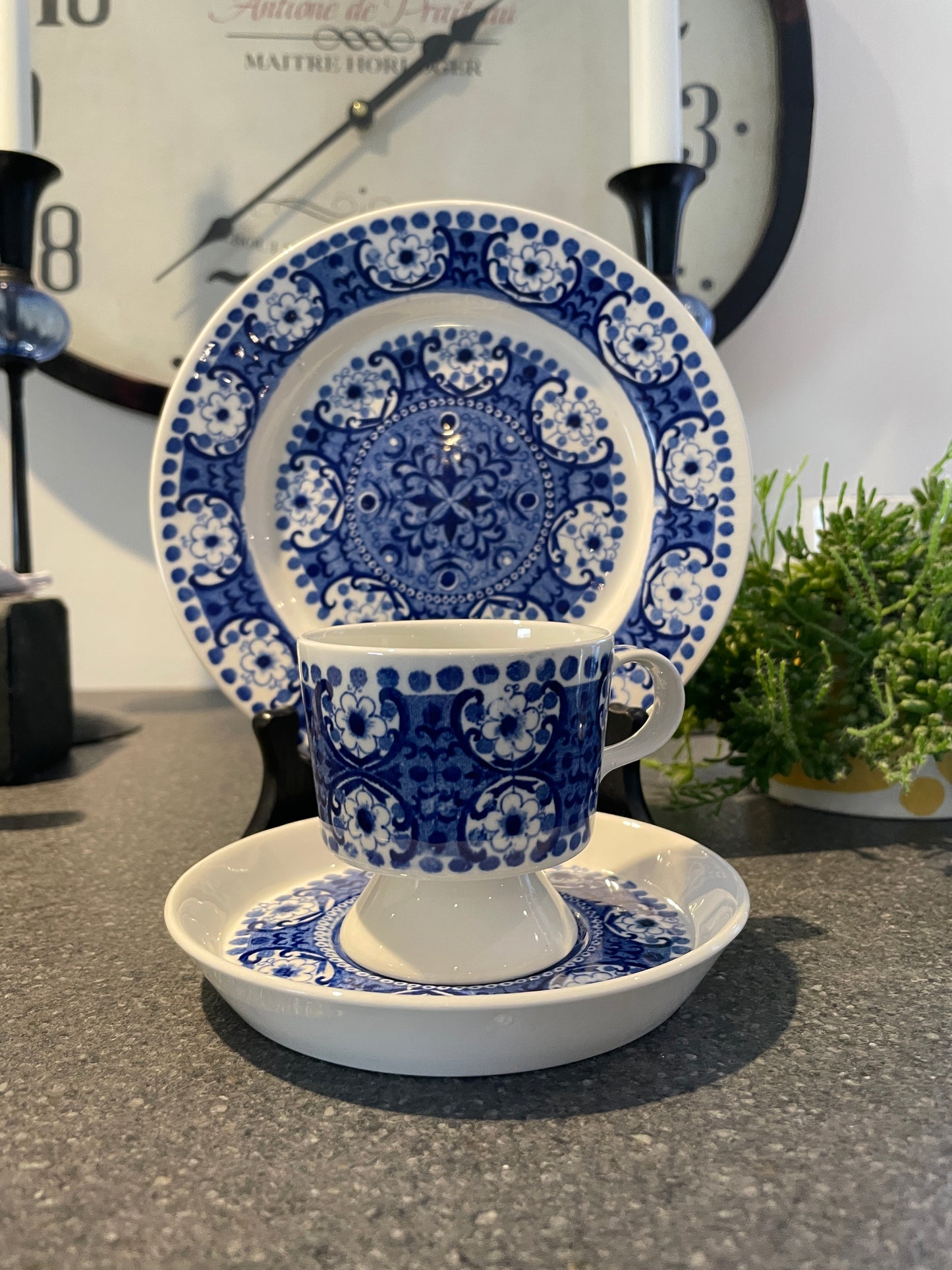 Arabia/Raija Uosikkinen/Ali/Cup & Saucer, Plate/3-piece set