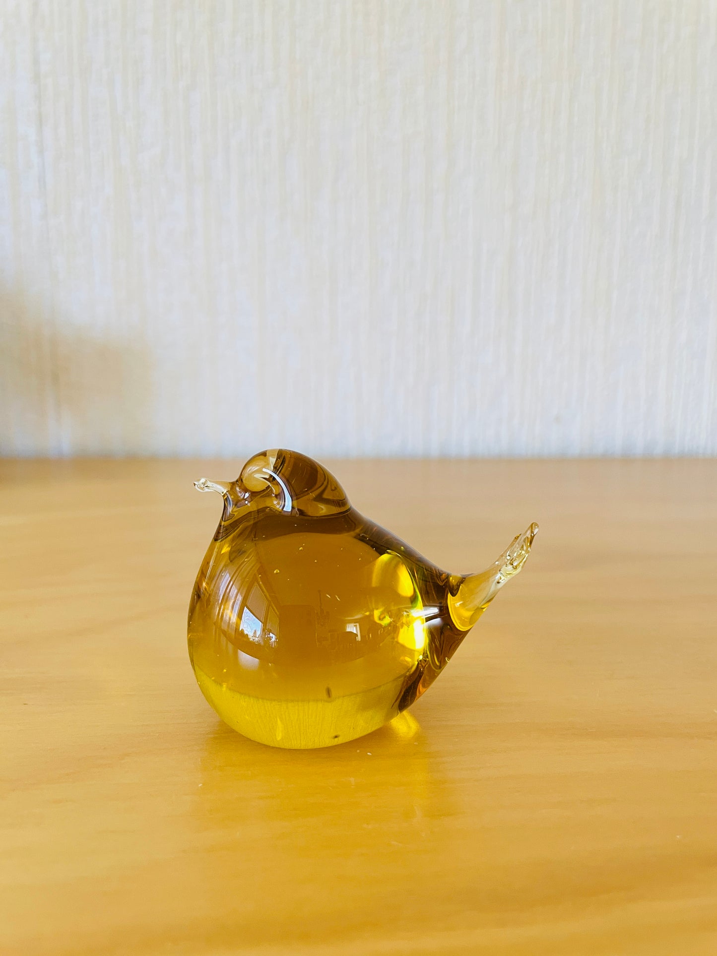 Lindhammar Glas/Lindhammar glasbruk/Glassfågelobjekt/Gulaktig bärnsten