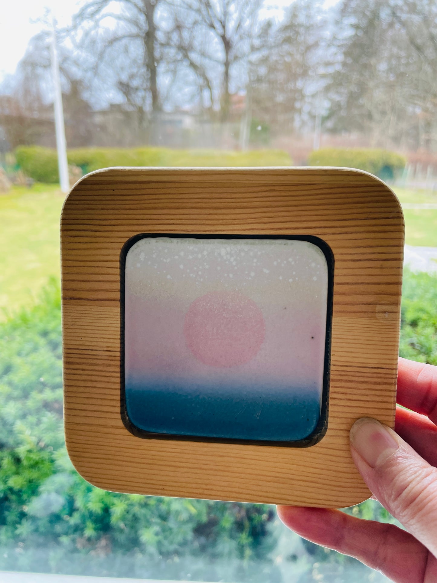 Pentik Finland/Pentik/Kristina Sannio/Kristina Sannio/Aurora Borealis/Aurora Borealis/ceramic tile with wooden frame