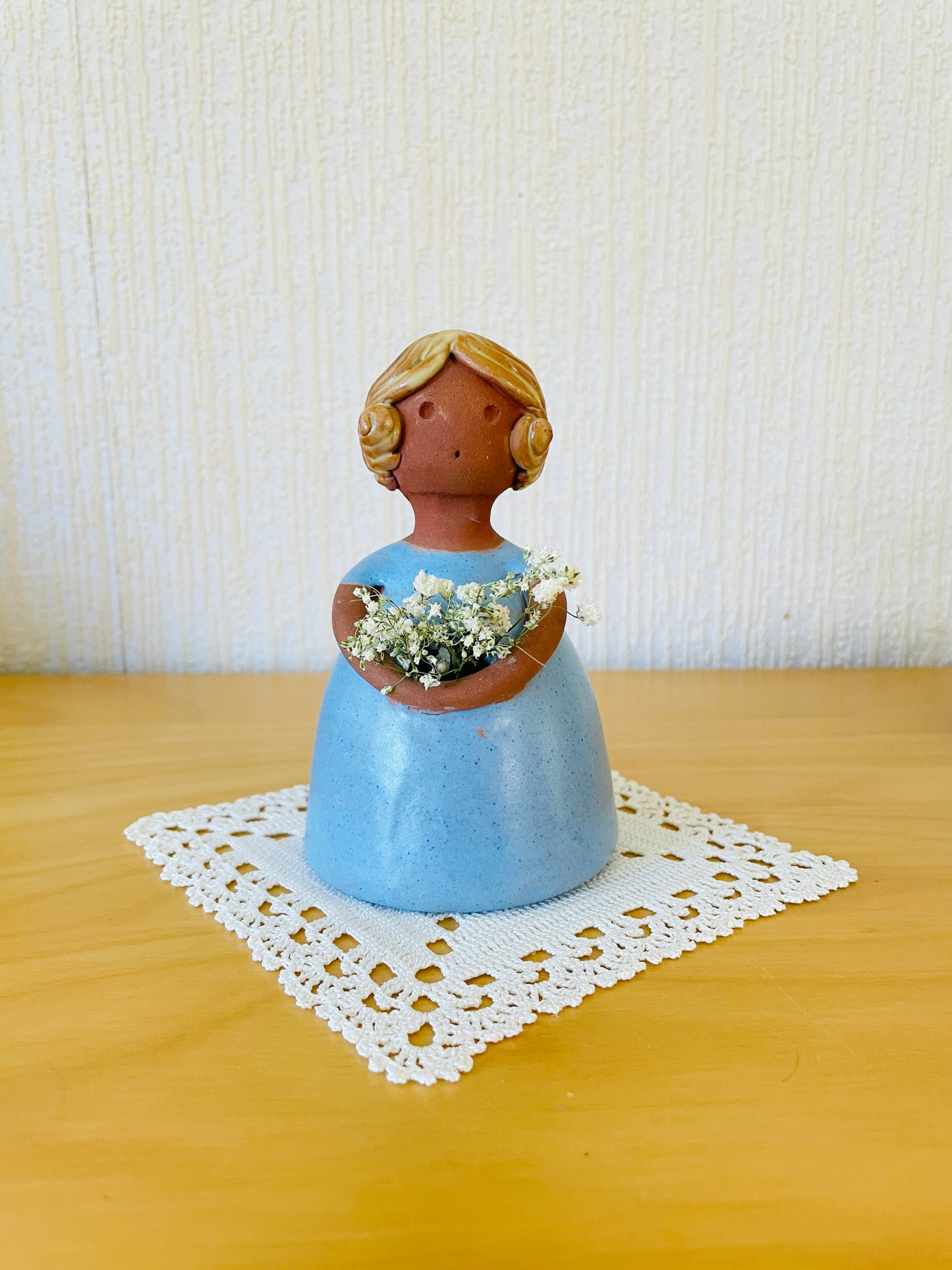 Elbogen Keramik/Flower Girl/Pastel Blue