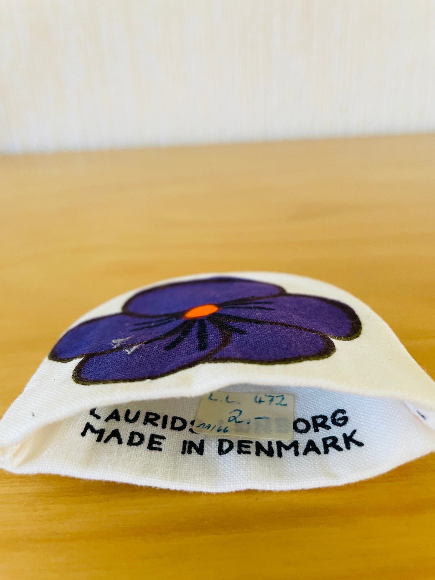 Laurids Lönborg Danmark/Egg Warmer/Viola