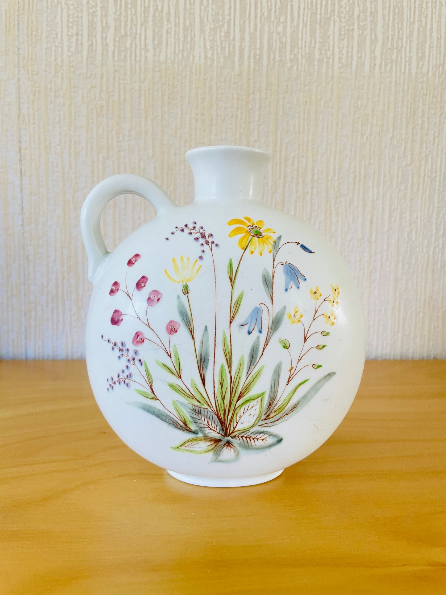 Rörstrand/Lars Thoren/Vase/Flowers blooming in a Nordic field