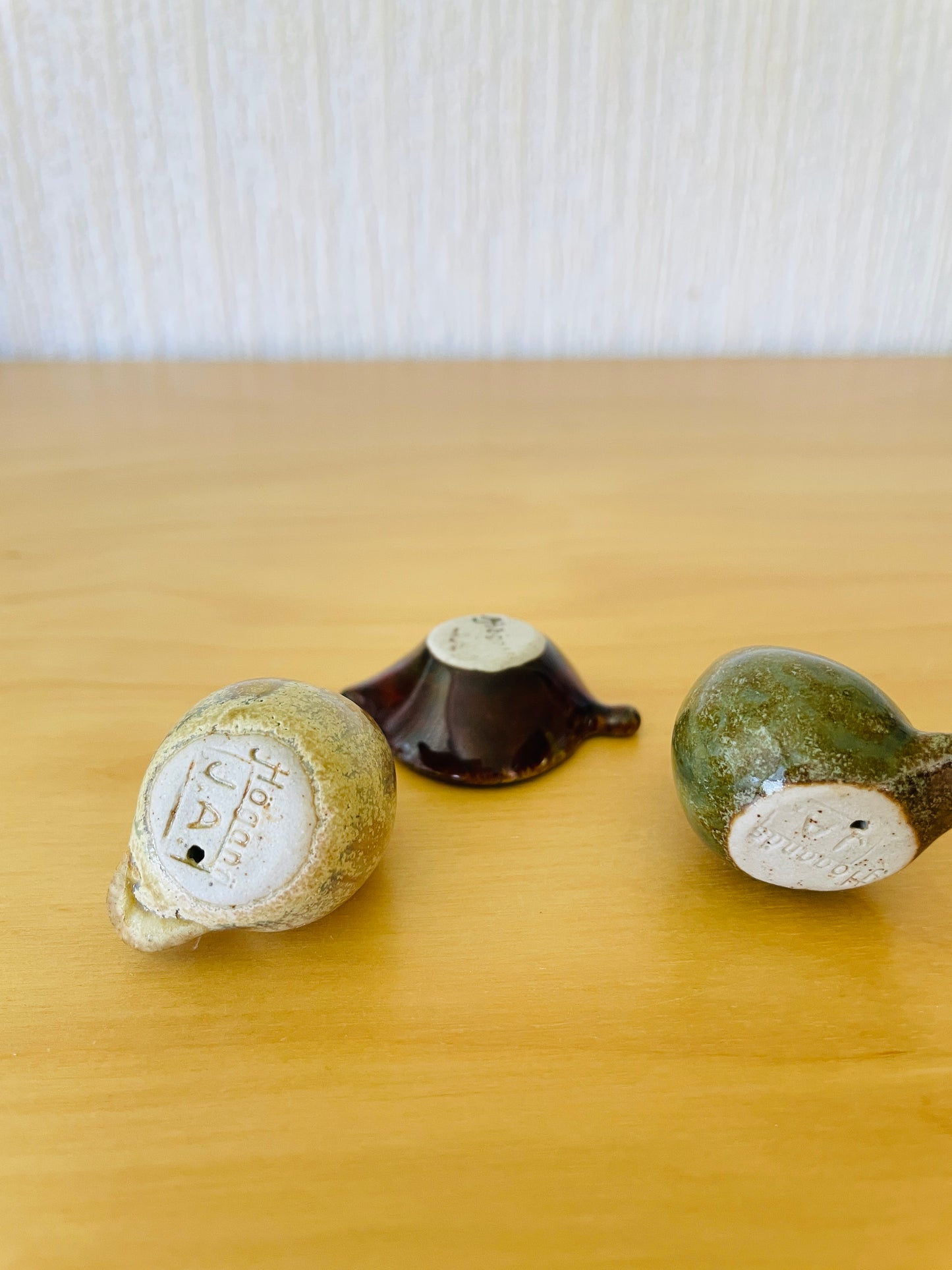 Höganäs Keramik/フーガネース.セラミック/John Andersson/ヨン.アンダーソン/小鳥と葉っぱのミニチュアサイズのオブジェ/３個セット/Nr.2