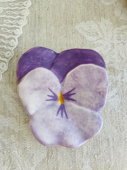 Svenskt Tenn/Svenskt Tenn/Viola small plate/purple