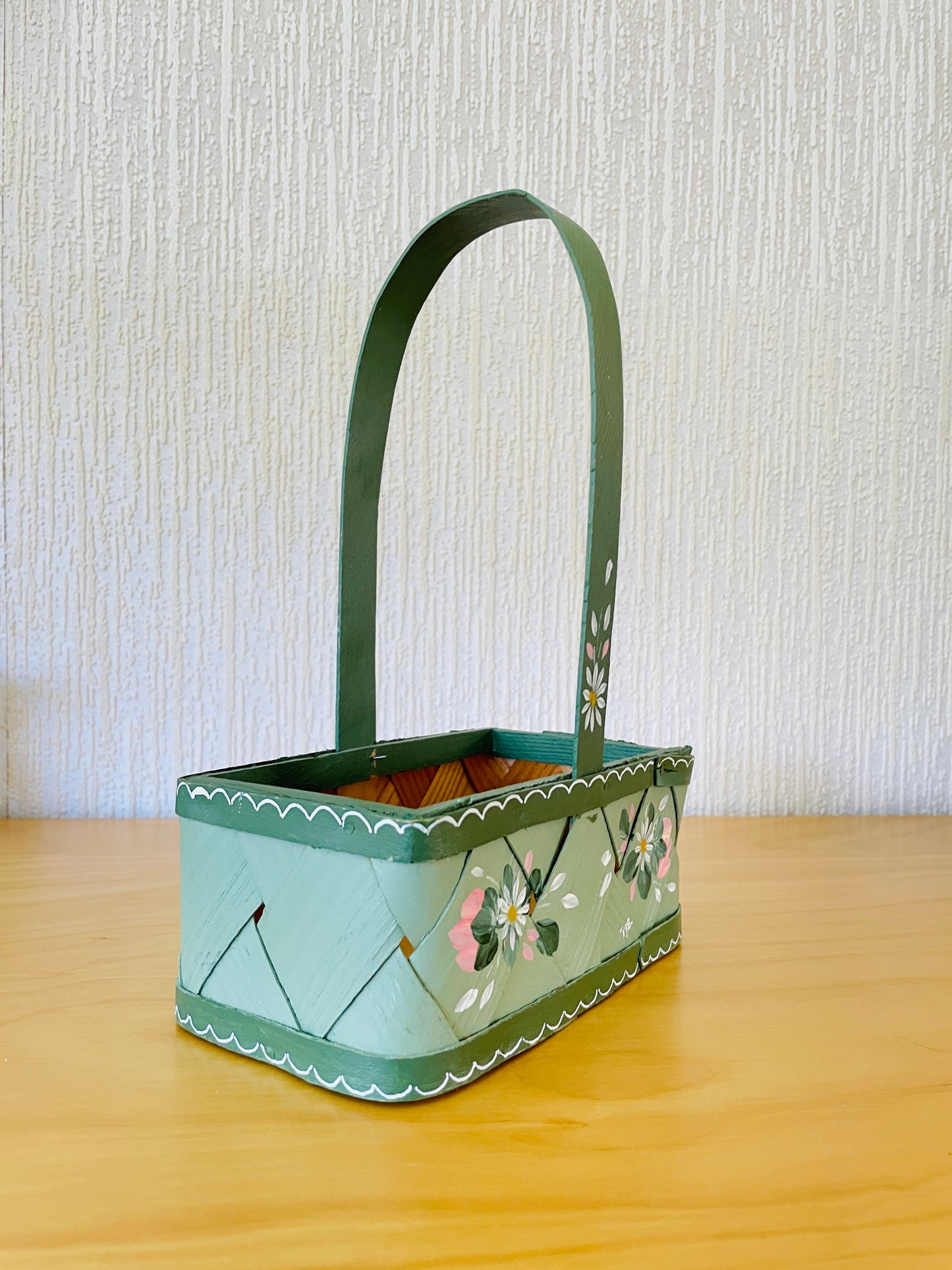 北欧伝統手工芸/Spånkorg/スポンコリ/ハンドペイント/手提げハンドル付き