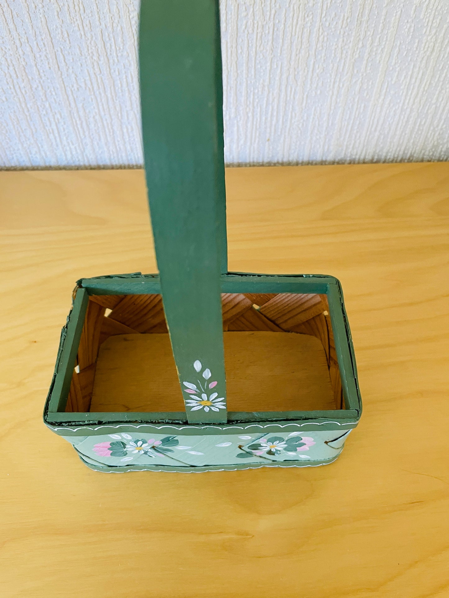 北欧伝統手工芸/Spånkorg/スポンコリ/ハンドペイント/手提げハンドル付き