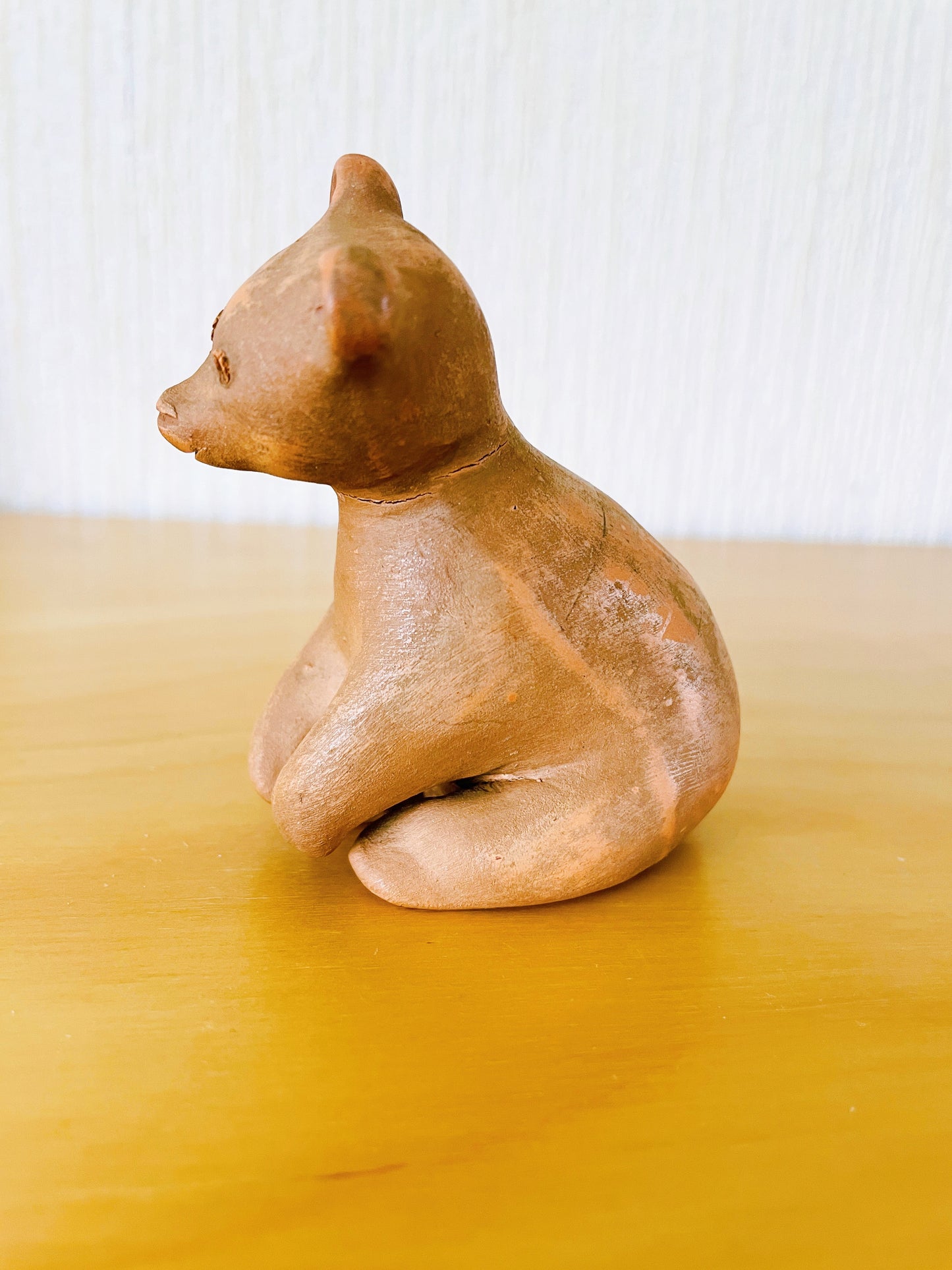 Rutebo Leksand/ルーテボー.レイクサンド/首を傾げるクマちゃん