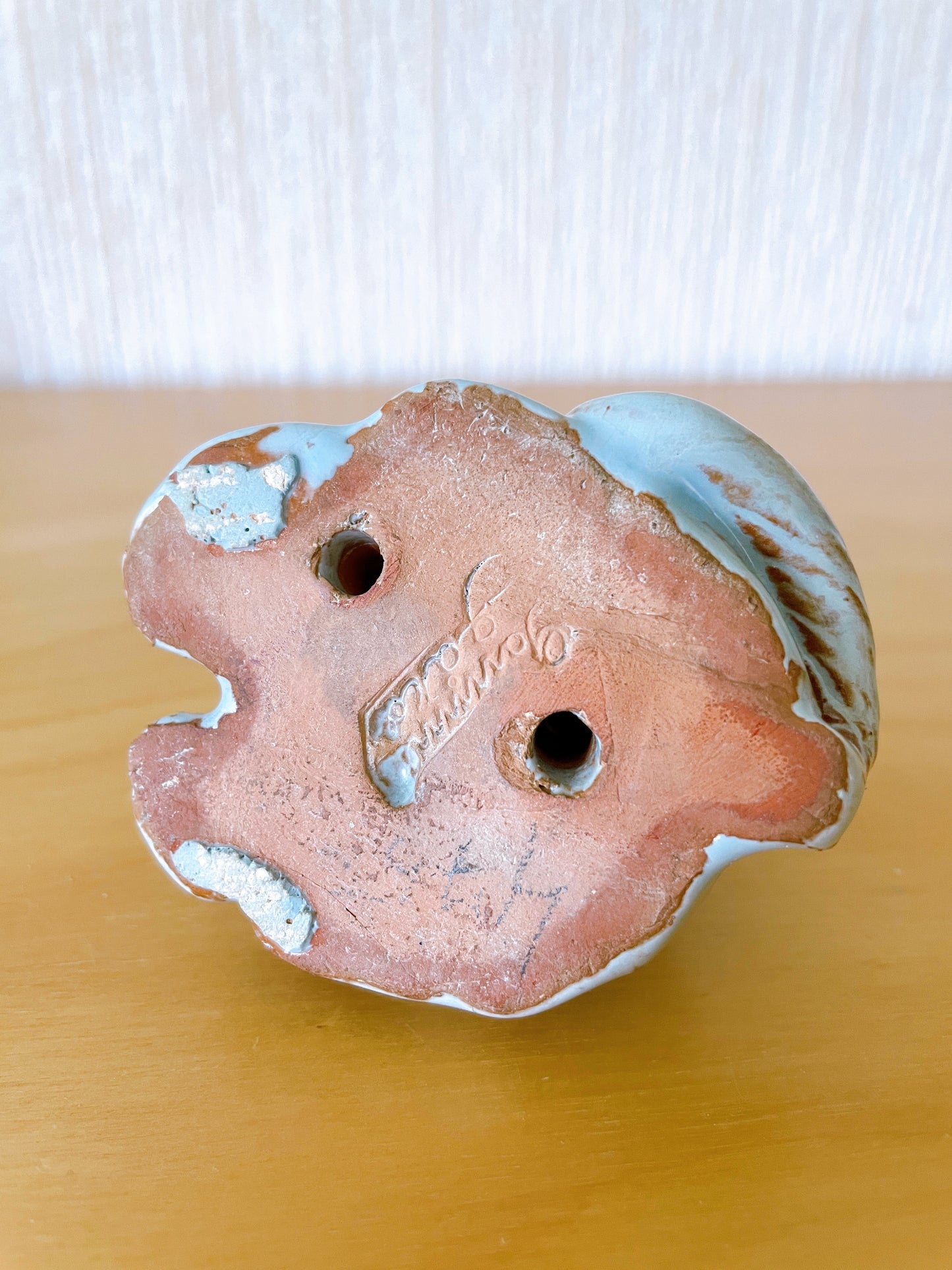 Gammalgård/Rutebo Leksand/Rut Calra Landström/大きなピンクのリボンを付けたネコちゃん