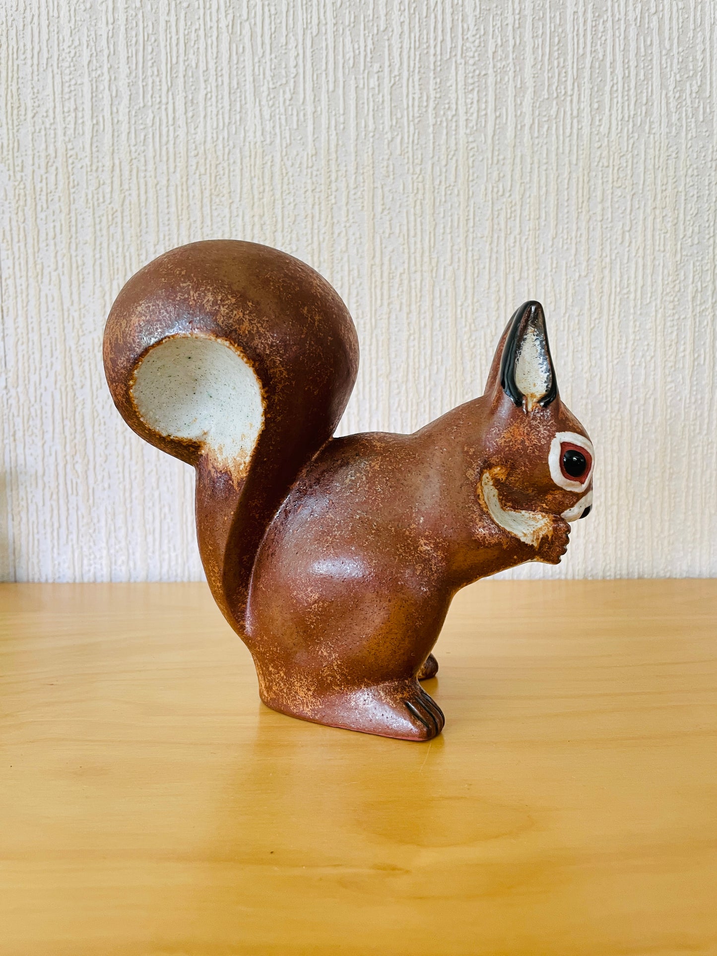 Nittsjö/ニットシュー/Thomas Hellström/トーマス.ヘルストローム/リスのオブジェ