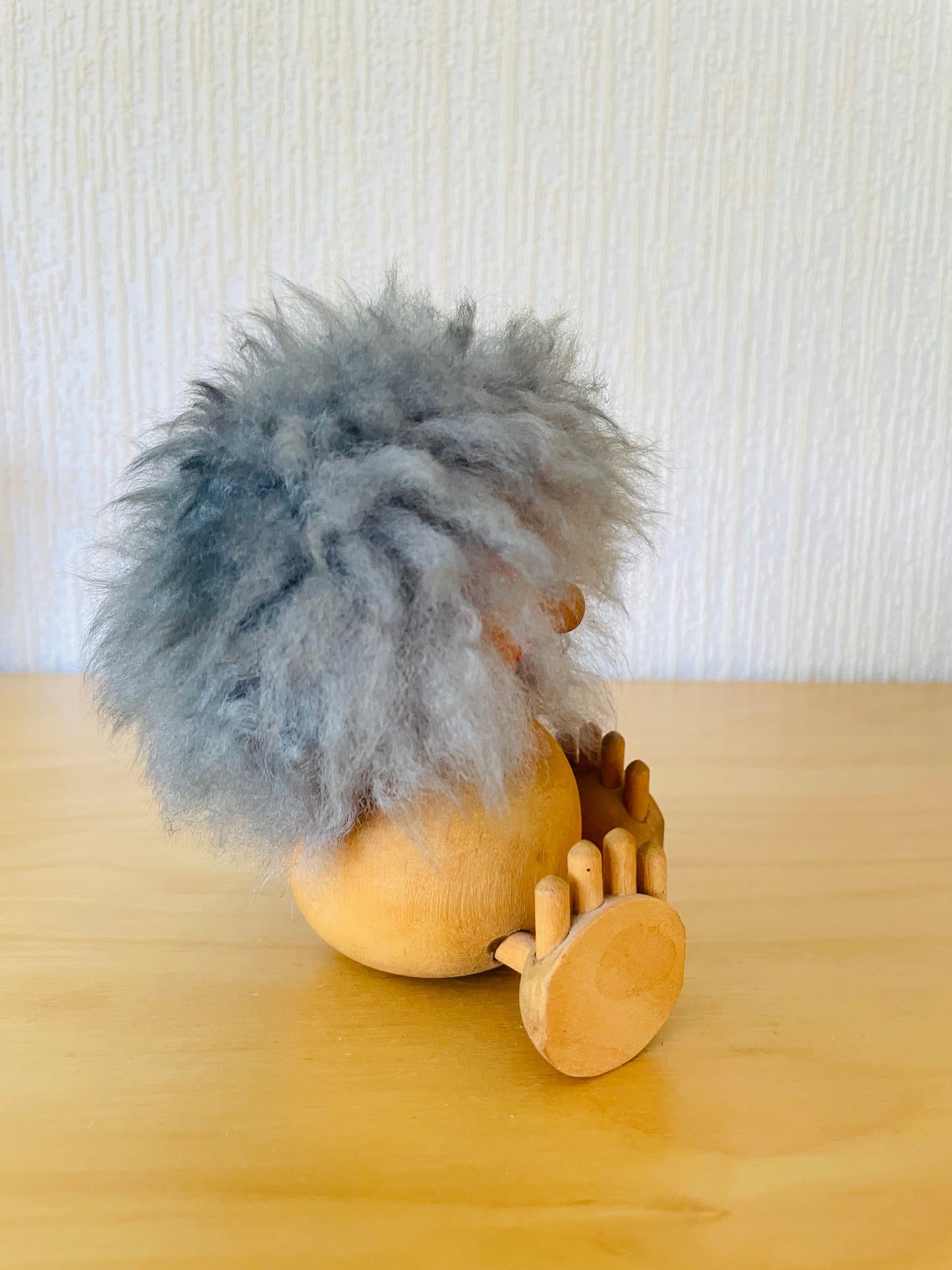 北欧手工芸/モフモフ頭のトロールさん