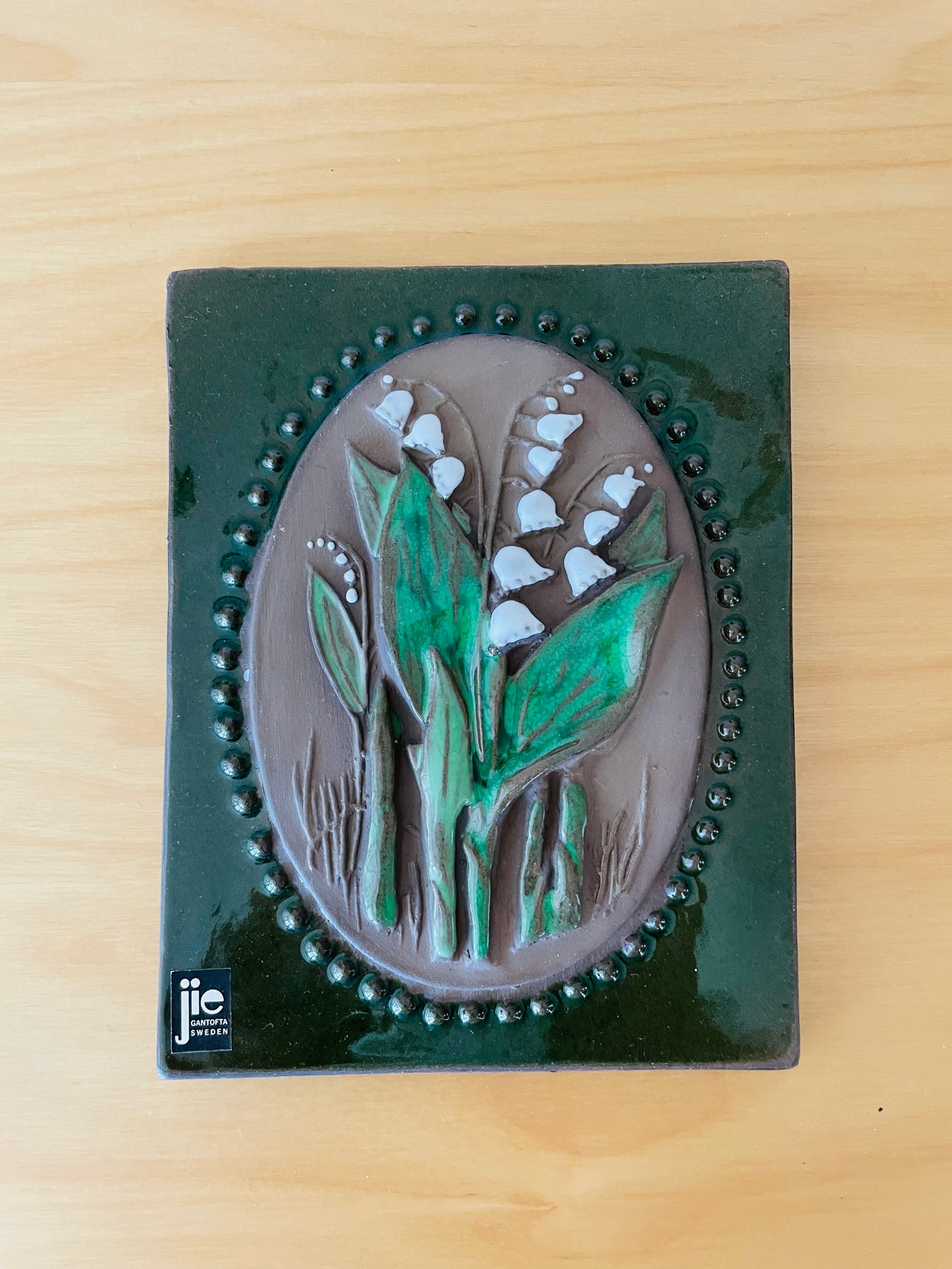 Jie Gantofta/ジイガントフタ/陶板/スズランのお花