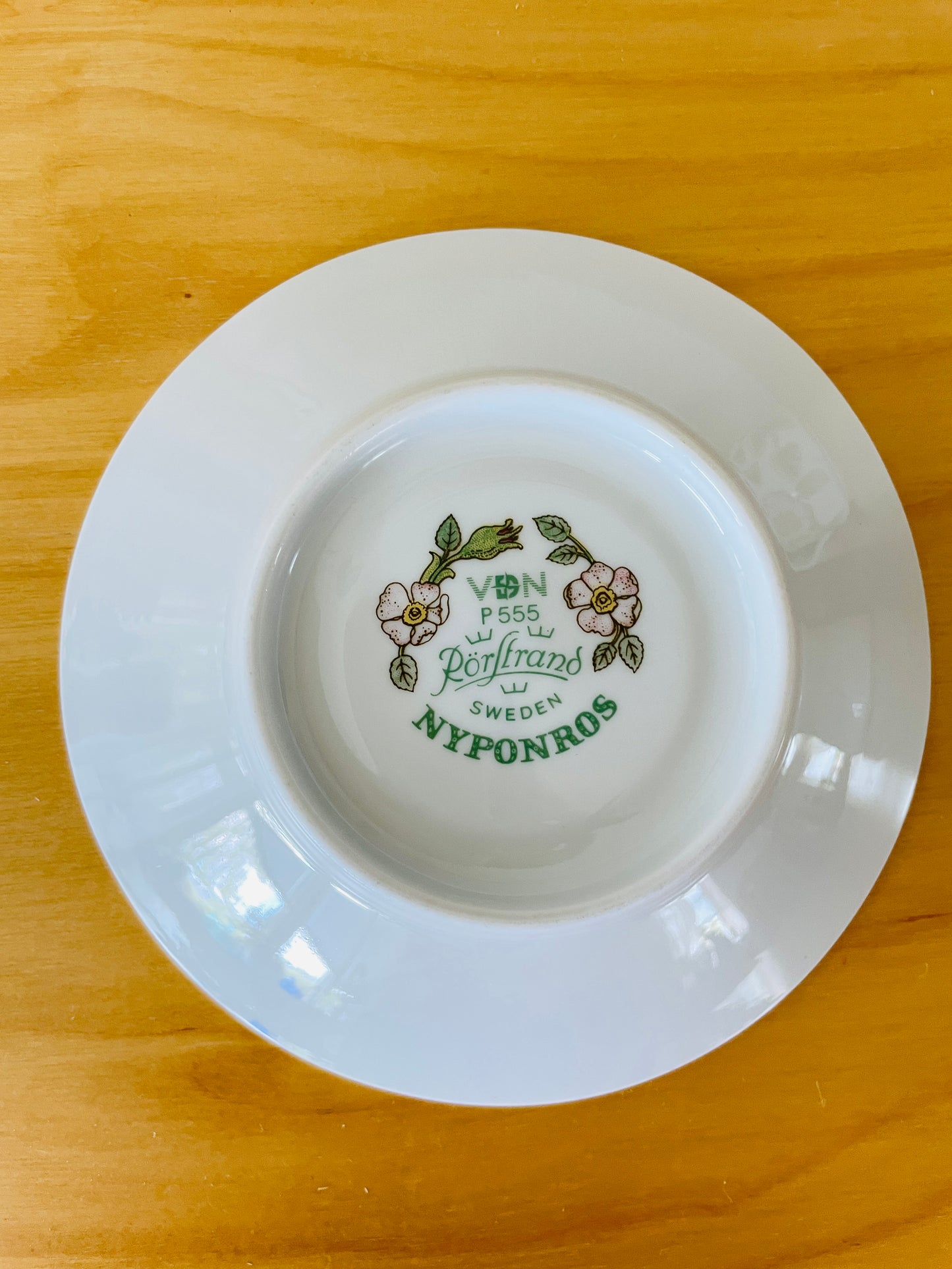 Rörstrand/ロールストランド/Nyponros/ニッポンローズ/カップ&ソーサー