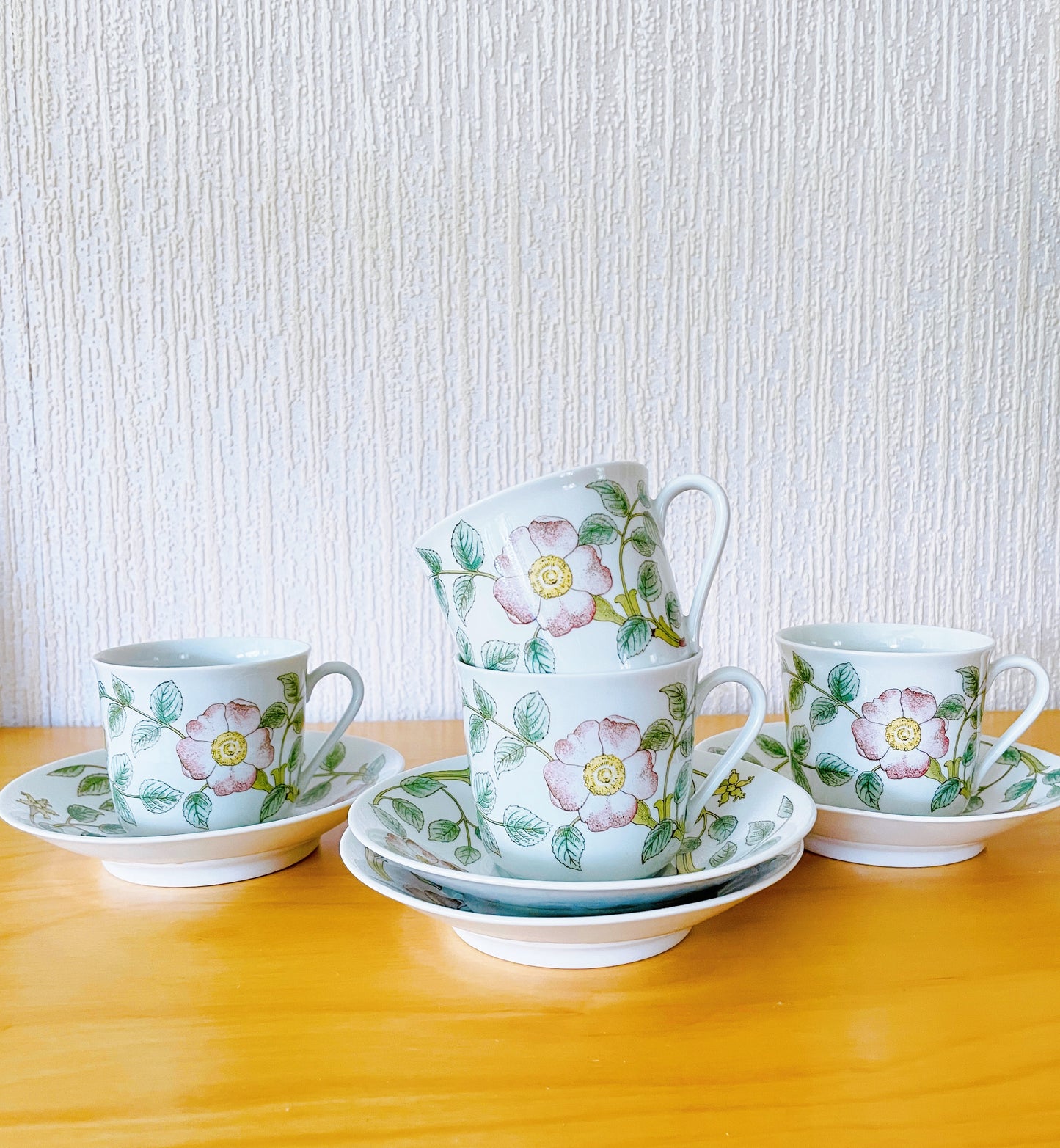 Rörstrand/ロールストランド/Nyponros/ニッポンローズ/カップ&ソーサー