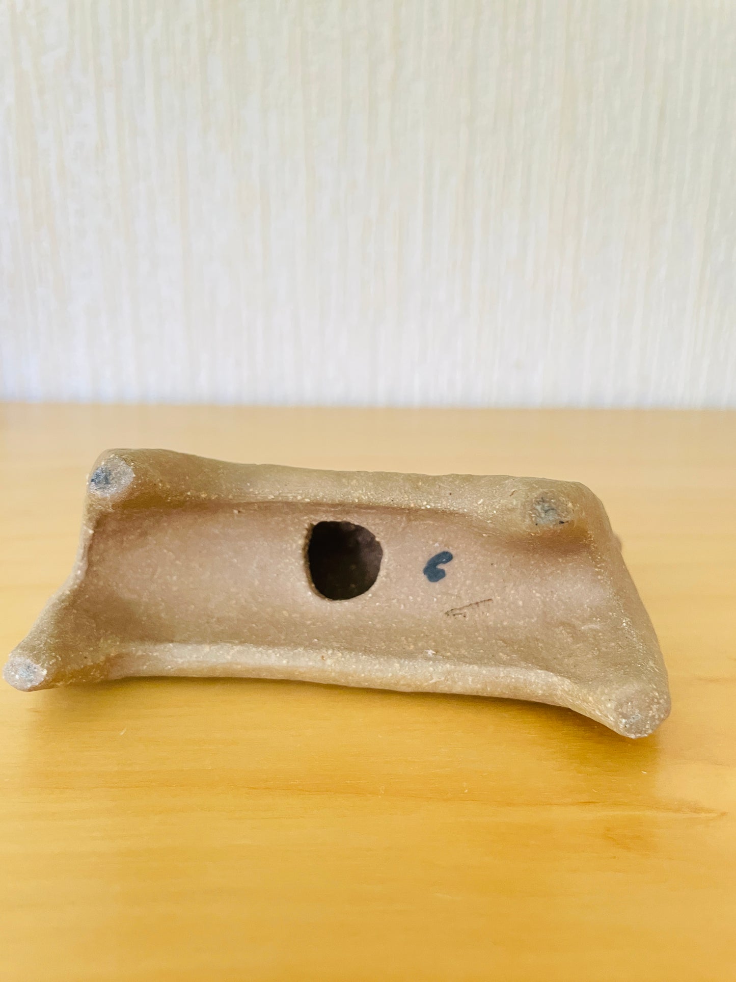 Gustavsberg/グスタフスベリ/Lisa Larson/リサ ラーソン/Lilla Zoo/小さな動物シリーズ/立ち猫/訳あり