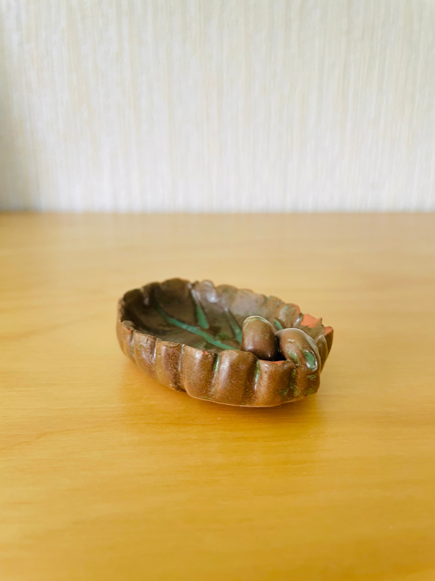 Rutebo Leksand/ルーテボー/レイクサンド/葉っぱ型の豆皿/訳あり