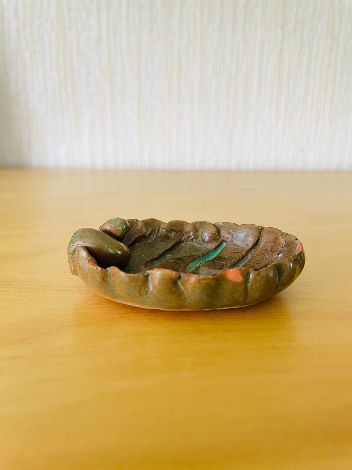 Rutebo Leksand/ルーテボー/レイクサンド/葉っぱ型の豆皿/訳あり