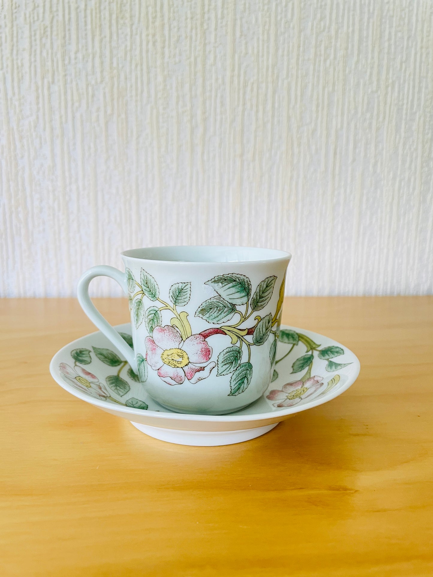 Rörstrand/ロールストランド/Nyponros/ニッポンローズ/カップ&ソーサー