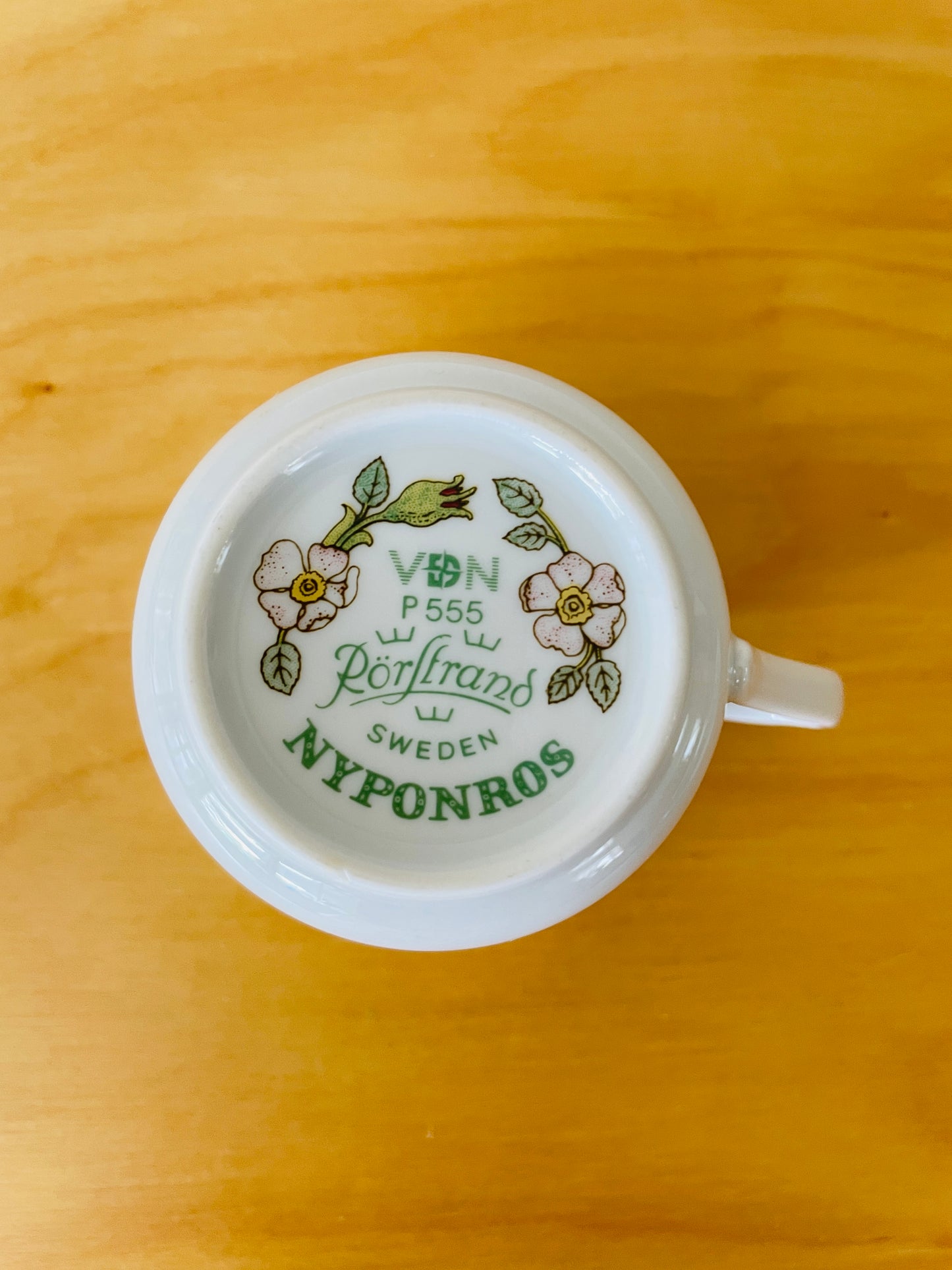 Rörstrand/ロールストランド/Nyponros/ニッポンローズ/カップ&ソーサー