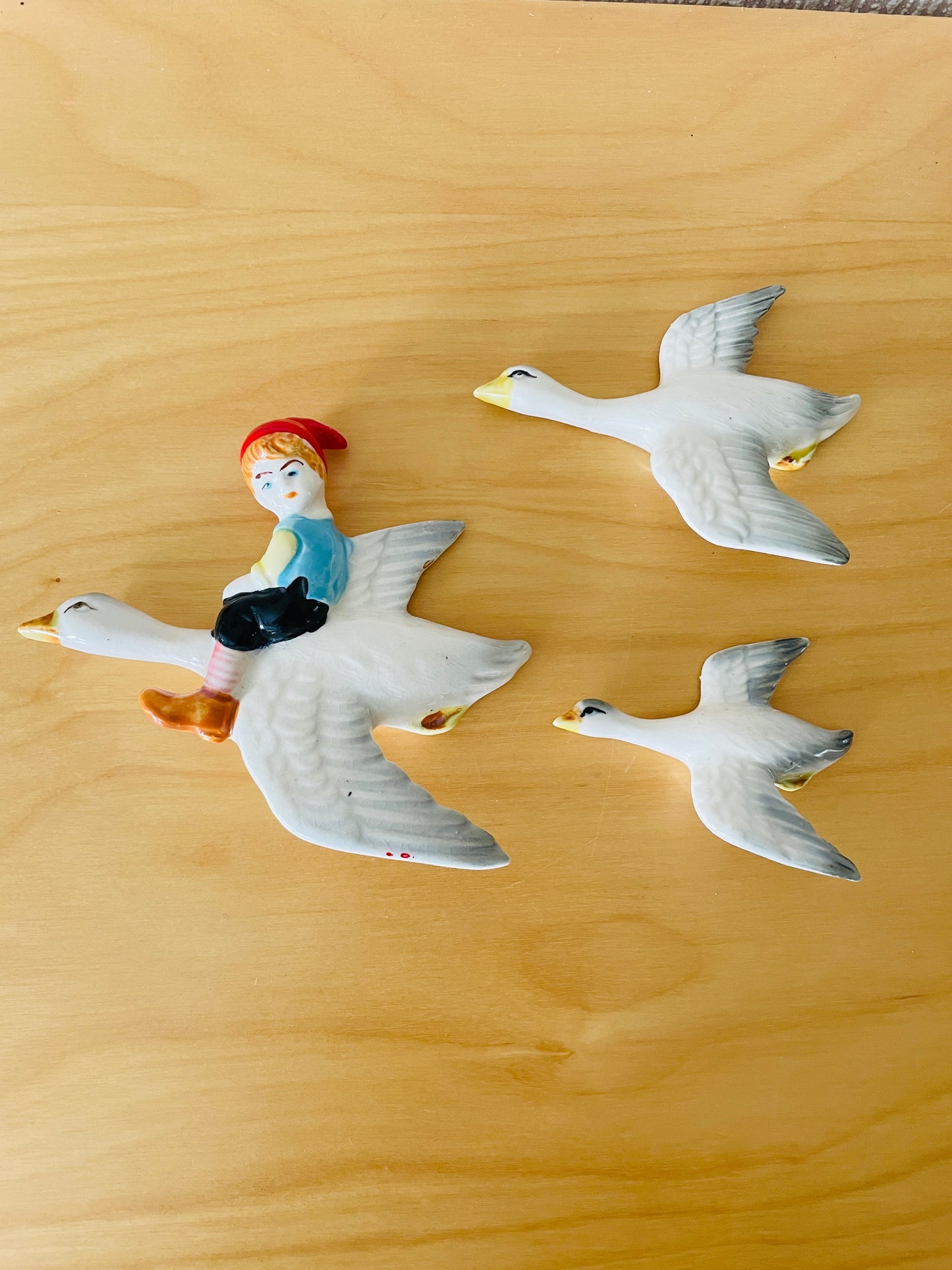 北欧ヴィンテージ/Nils Holgersson/ニルスのふしぎな旅/壁飾り/3個セット