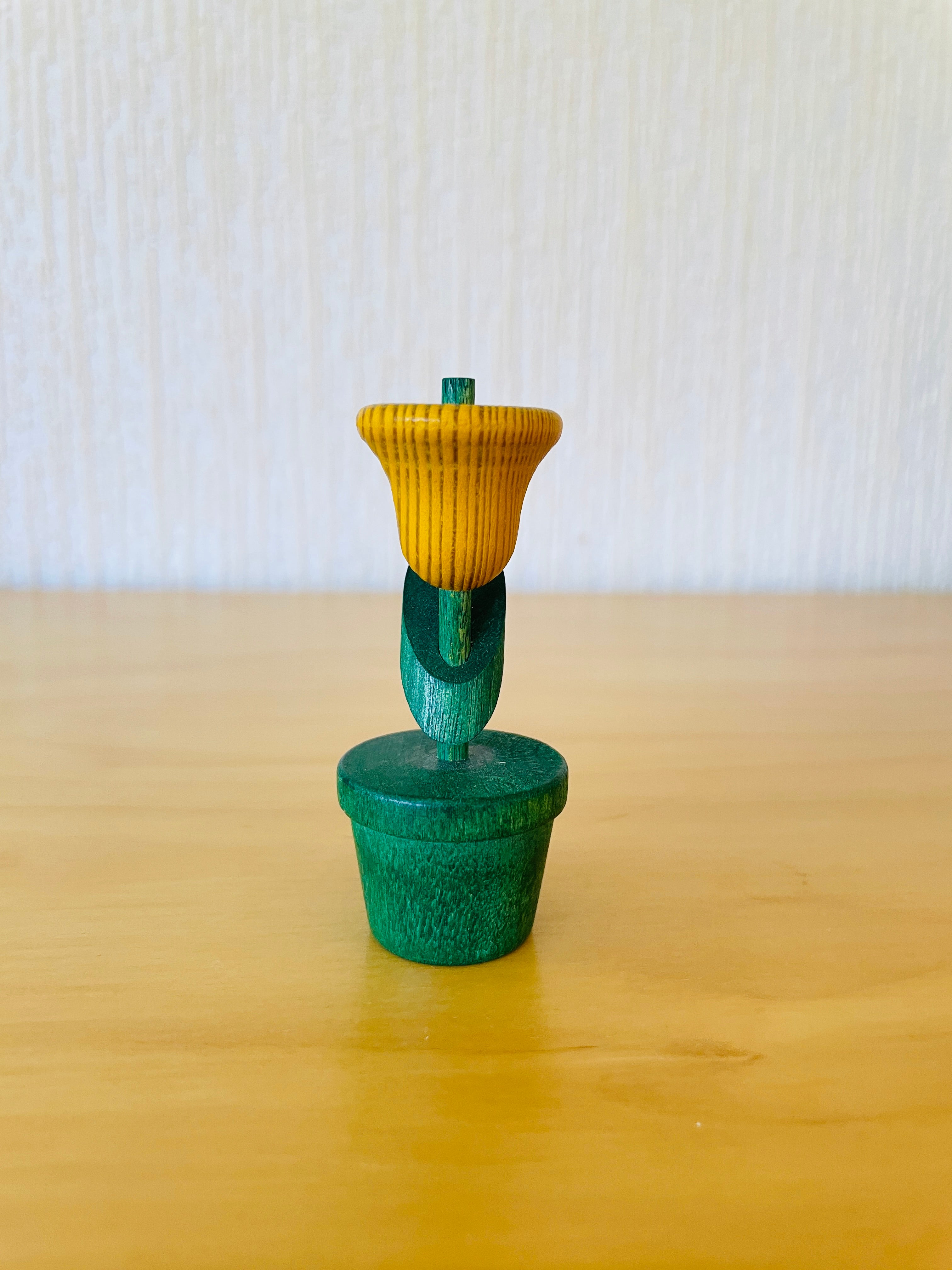 Aarikka/アーリッカ/チューリップのオブジェ/木製/イエロー