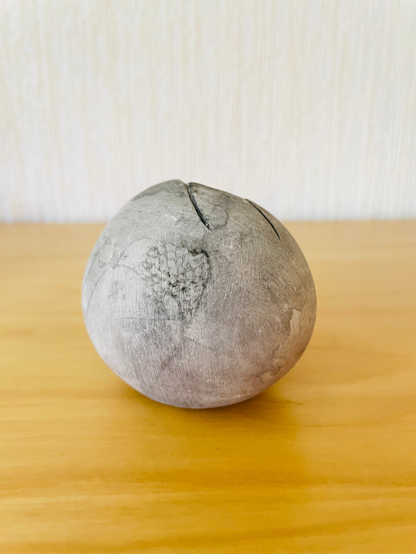 Jie Gantofta/ジイ.ガントフタ/Hannes Johansson/ハンネス.ヨワンソン/雛の誕生の瞬間/Nr.1