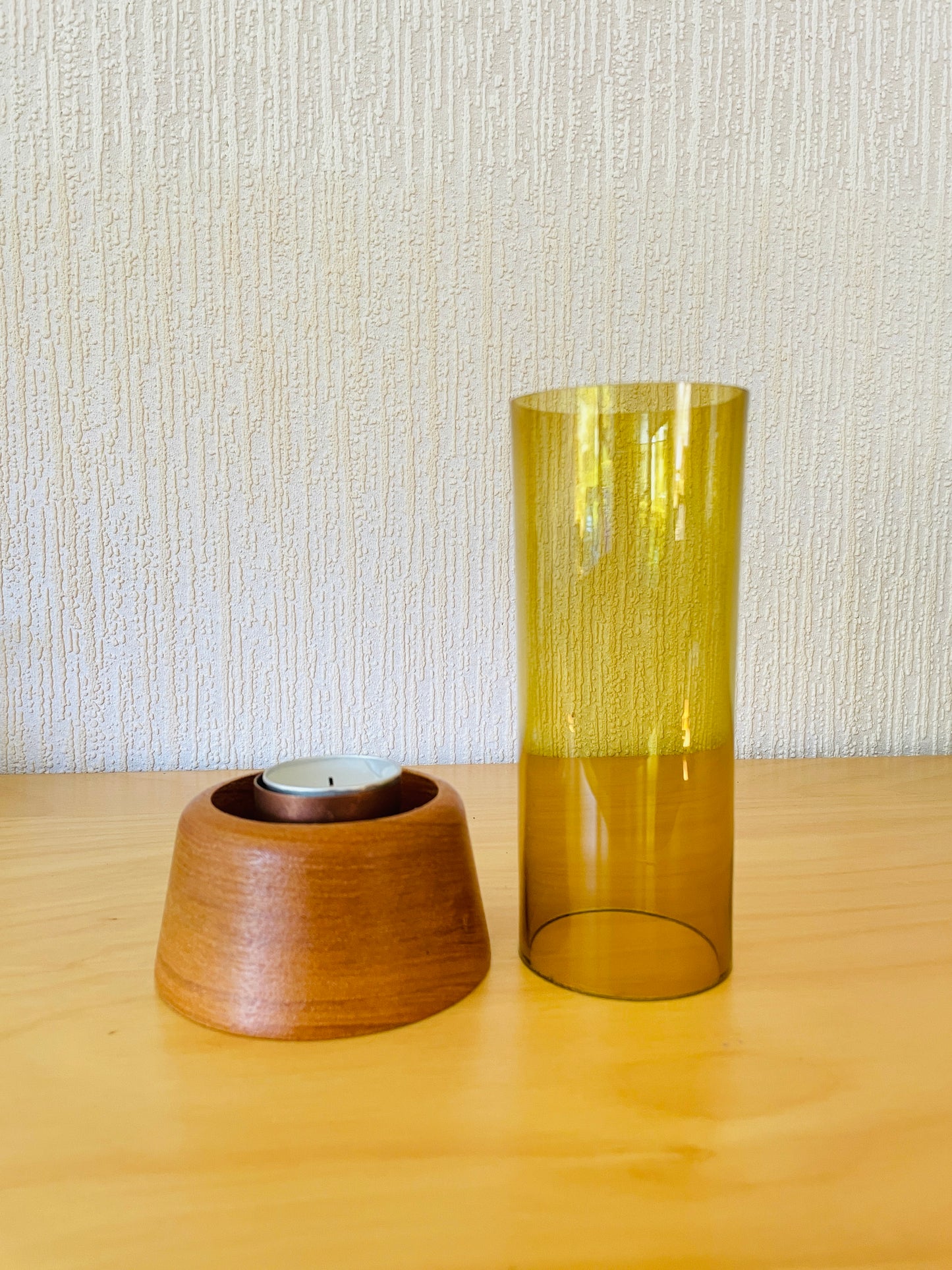 Karl Holmberg/カール.ホルムベリ/チークとガラスのキャンドルスタンド