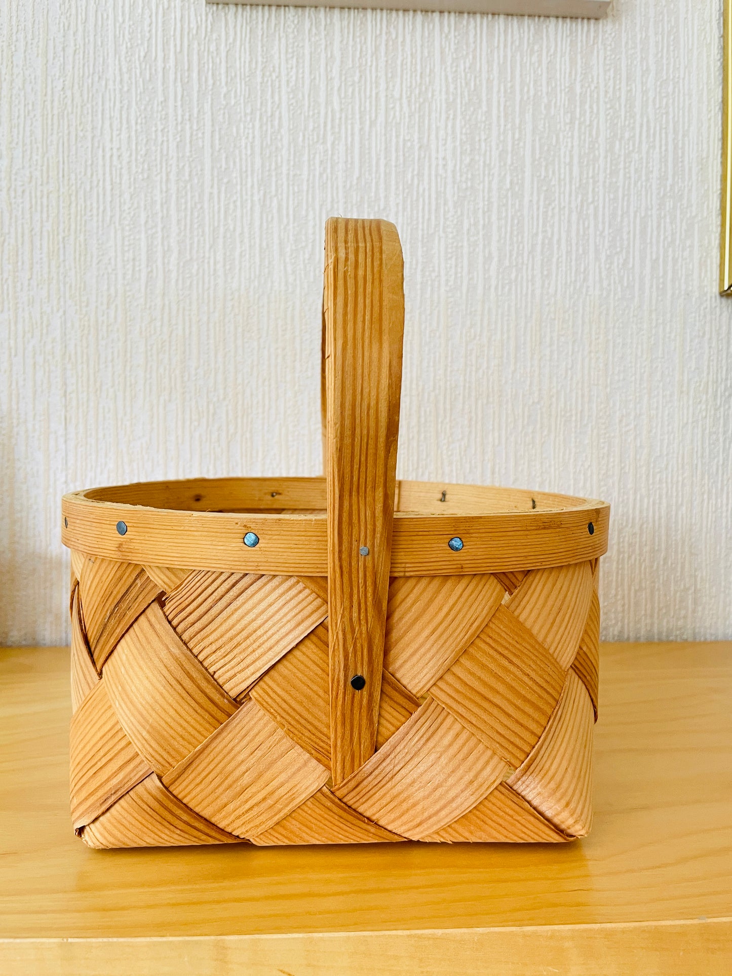 北欧伝統手工芸品/Spånkorg/スポンコリ/シングルハンドル