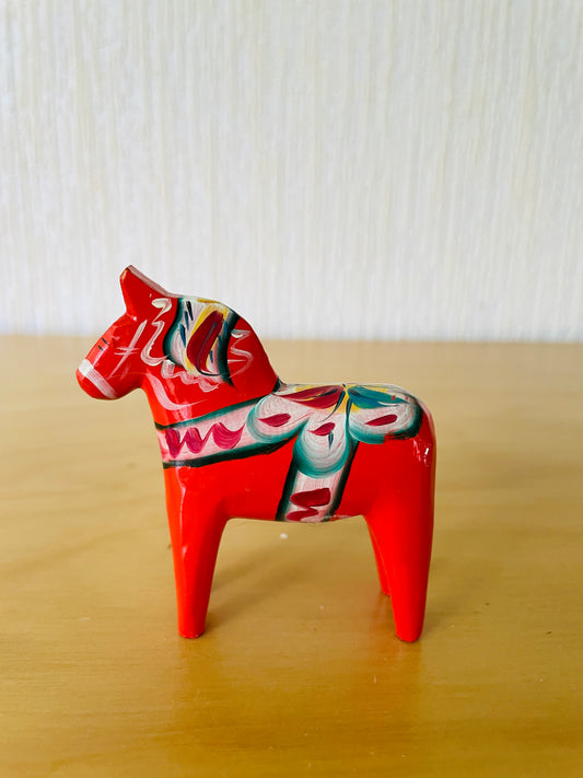 Äkta Dalahäst/ダーラナ地方の手工芸品/Nusaäs/ヌーサネース/ヴィンテージ/ダーラホース/レッド/7cm/Nr.2