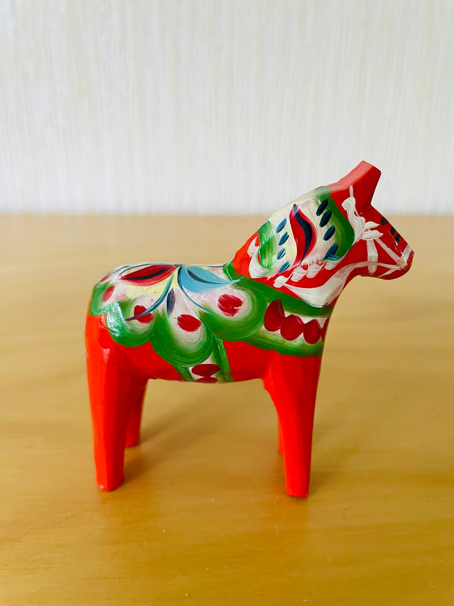 Äkta Dalahäst/ダーラナ地方の手工芸品/Nusaäs/ヌーサネース/ヴィンテージ/ダーラホース/レッド/7cm/Nr.1