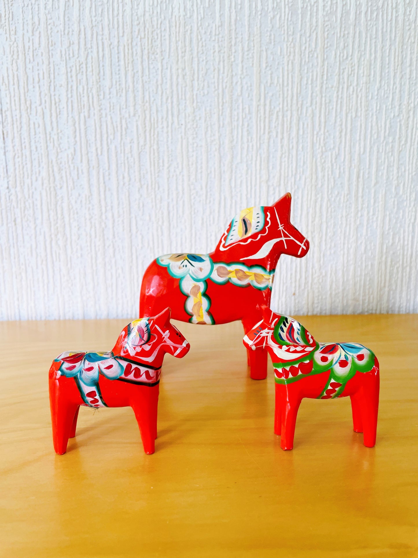 Äkta Dalahäst/ダーラナ地方の手工芸品/Nusaäs/ヌーサネース/ヴィンテージ/ダーラホース/レッド/7cm/Nr.2