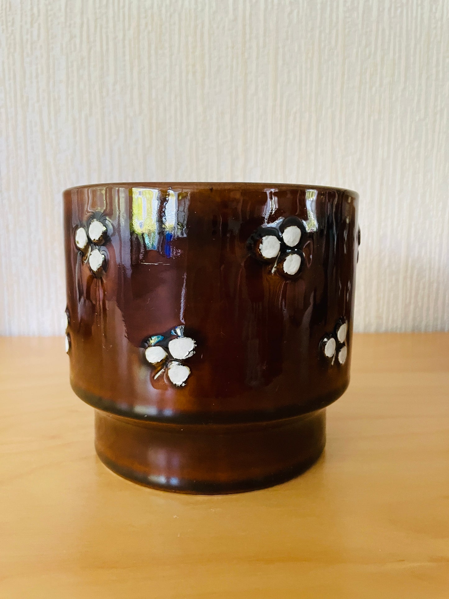 Rörstrand/ロールストランド/Sylvia Leuchovius/シルビア.レウショビウス/フラワーポット/濃いめのブラウン