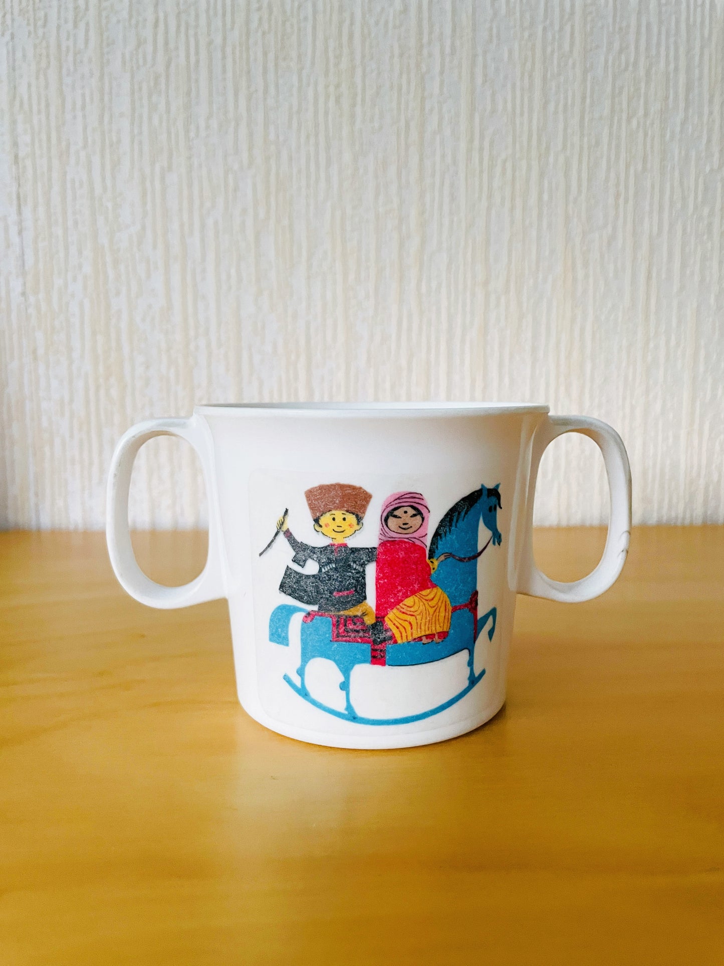 Gustavsberg/グスタフスベリ/Stig Lindberg/ステイグ.リンドベリ/Ornamin/メラミン樹脂製/Barn Mug/子供用マグカップ