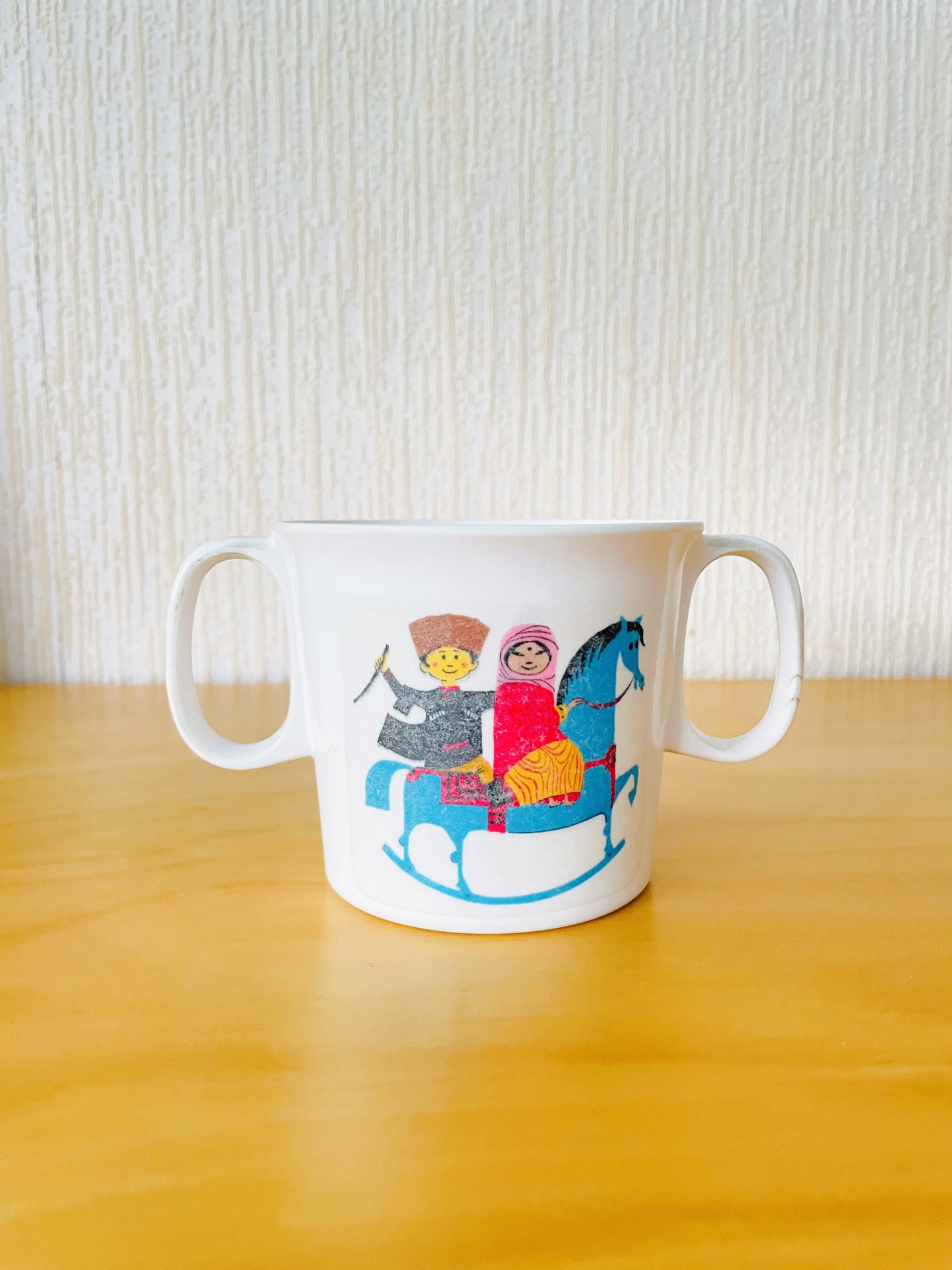 Gustavsberg/グスタフスベリ/Stig Lindberg/ステイグ.リンドベリ/Ornamin/メラミン樹脂製/Barn Mug/子供用マグカップ