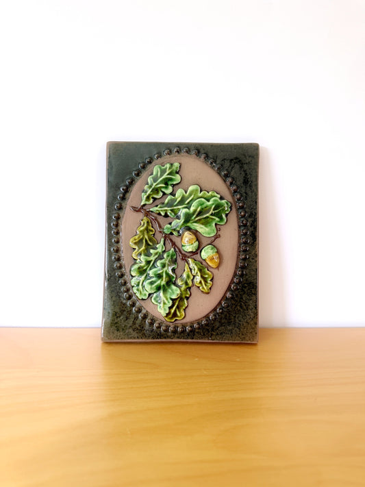 Jie Gantofta/Jie Gantofta/Ceramic Plaque/Oak/Acorn